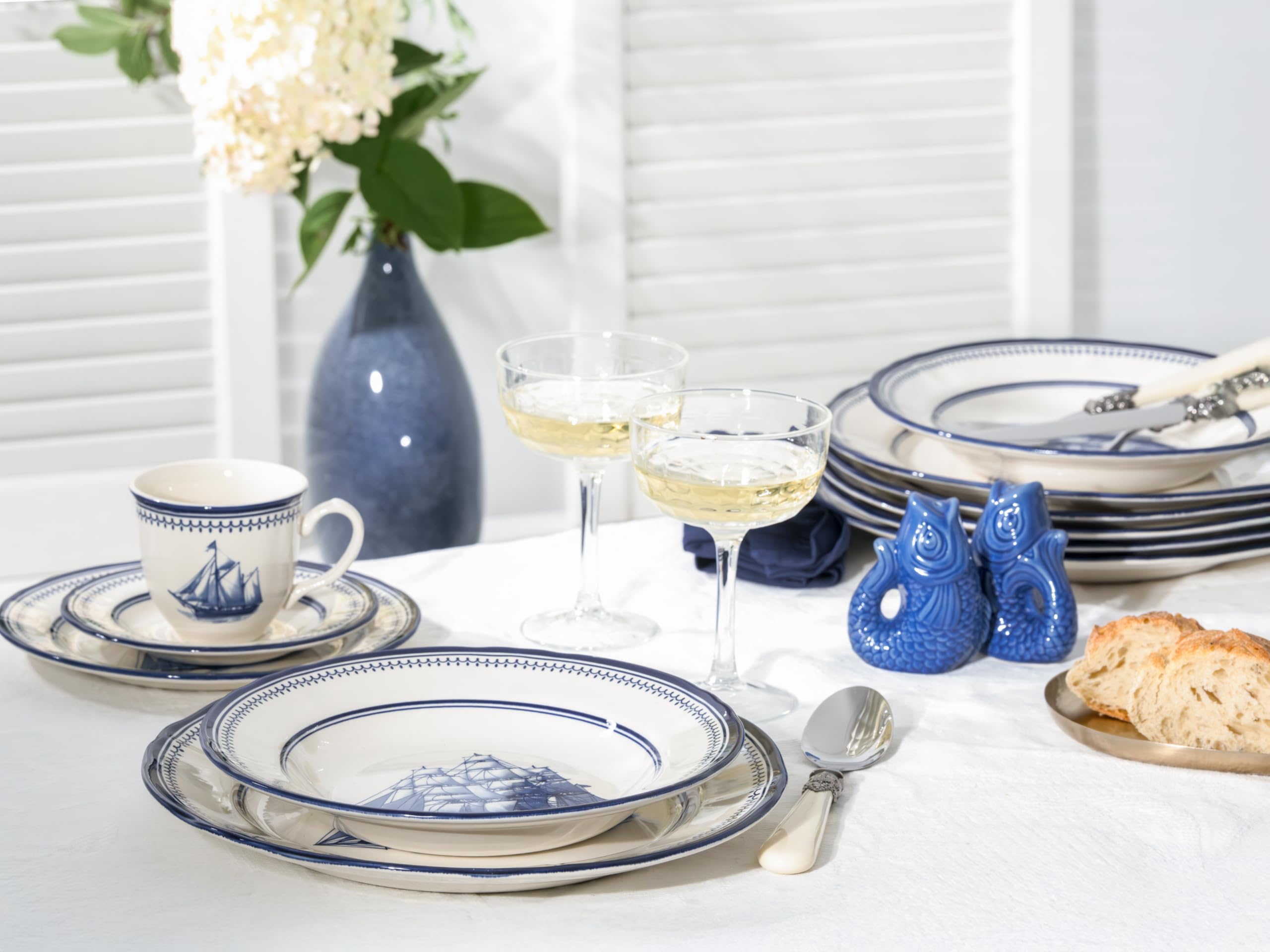 CreaTable, 24486, Serie Segelschiff Blau, 30-teiliges Geschirrset für 6 Personen