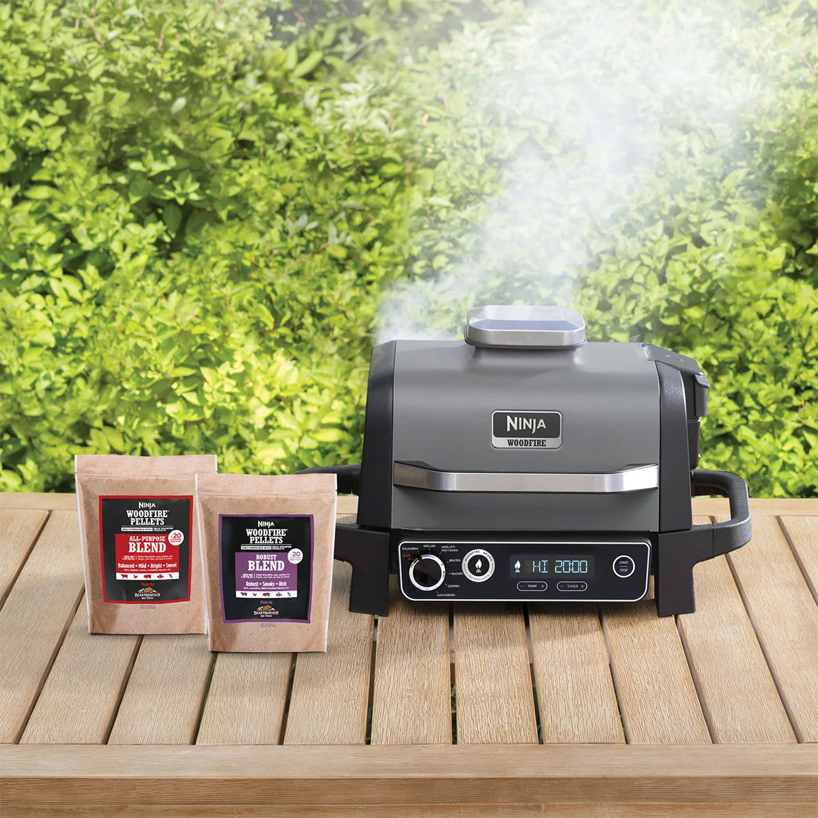 Ninja OG701DE Woodfire Outdoor Tischgrill + Grillständer