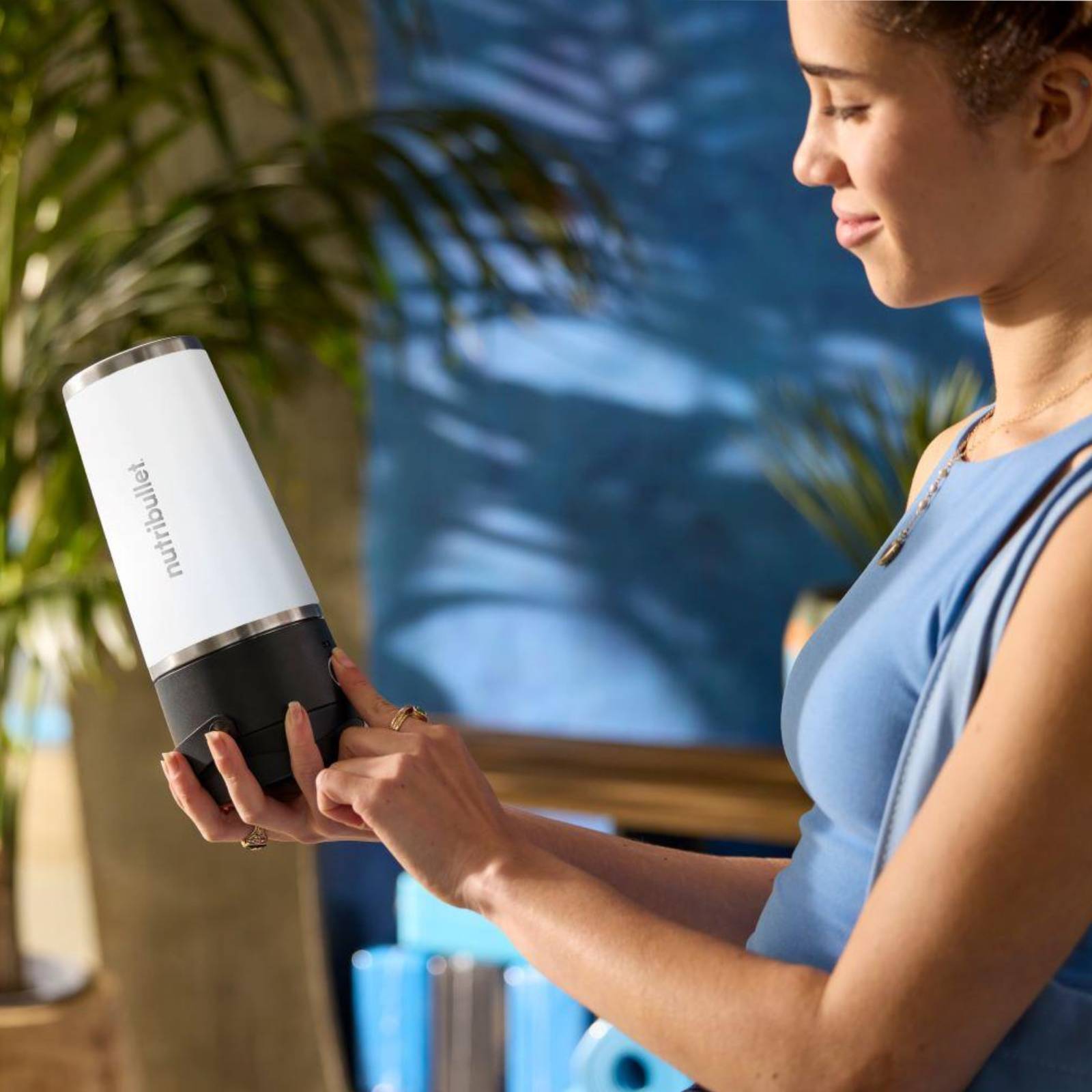 nutribullet FLIP Isolierter tragbarer Smoothie Maker Standmixer