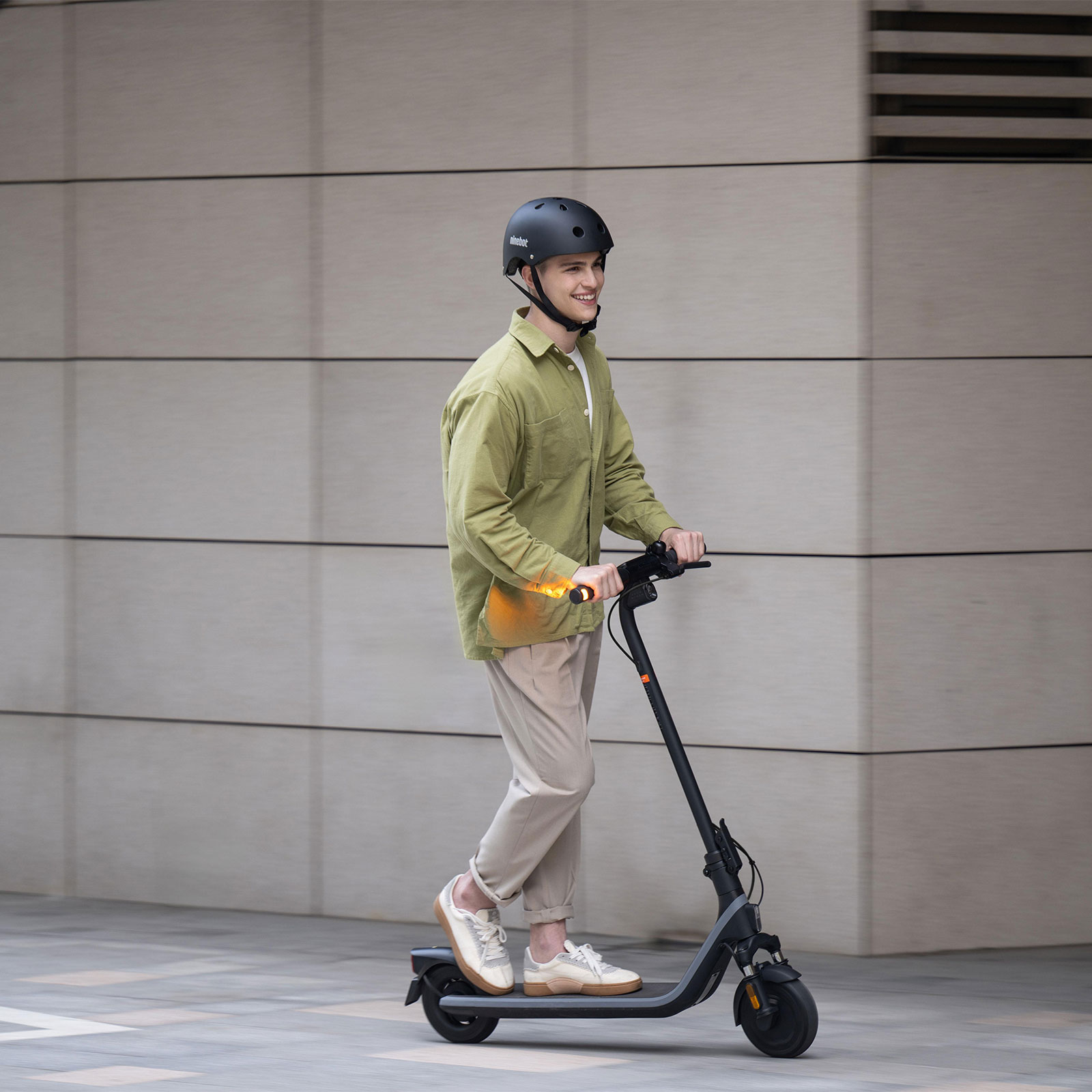 Segway E2 D II (2nd Gen) E-Scooter