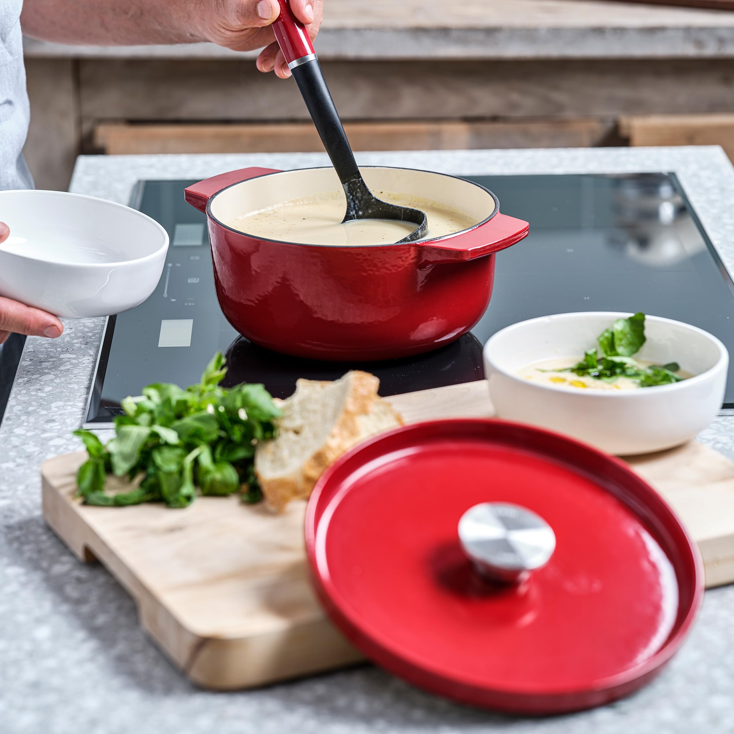 KitchenAid CC006057-001 Bräter mit Deckel - Rund - 3.3L 22cm Rot