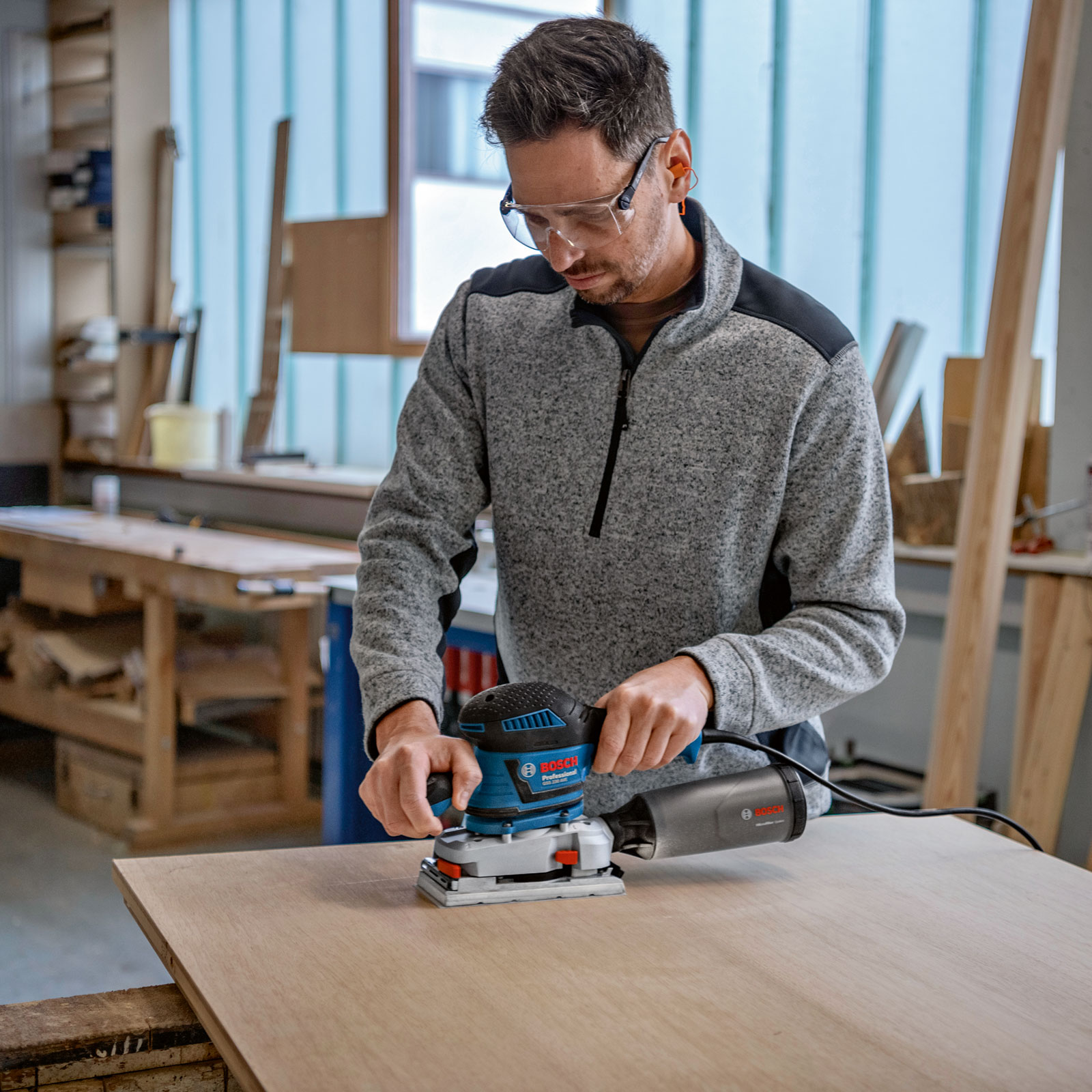 Bosch Professional GSS 230 AVE (L) Elektrischer Schwingschleifer Bosch Professional GSS 230 AVE (L) Elektrischer Schwingschleifer