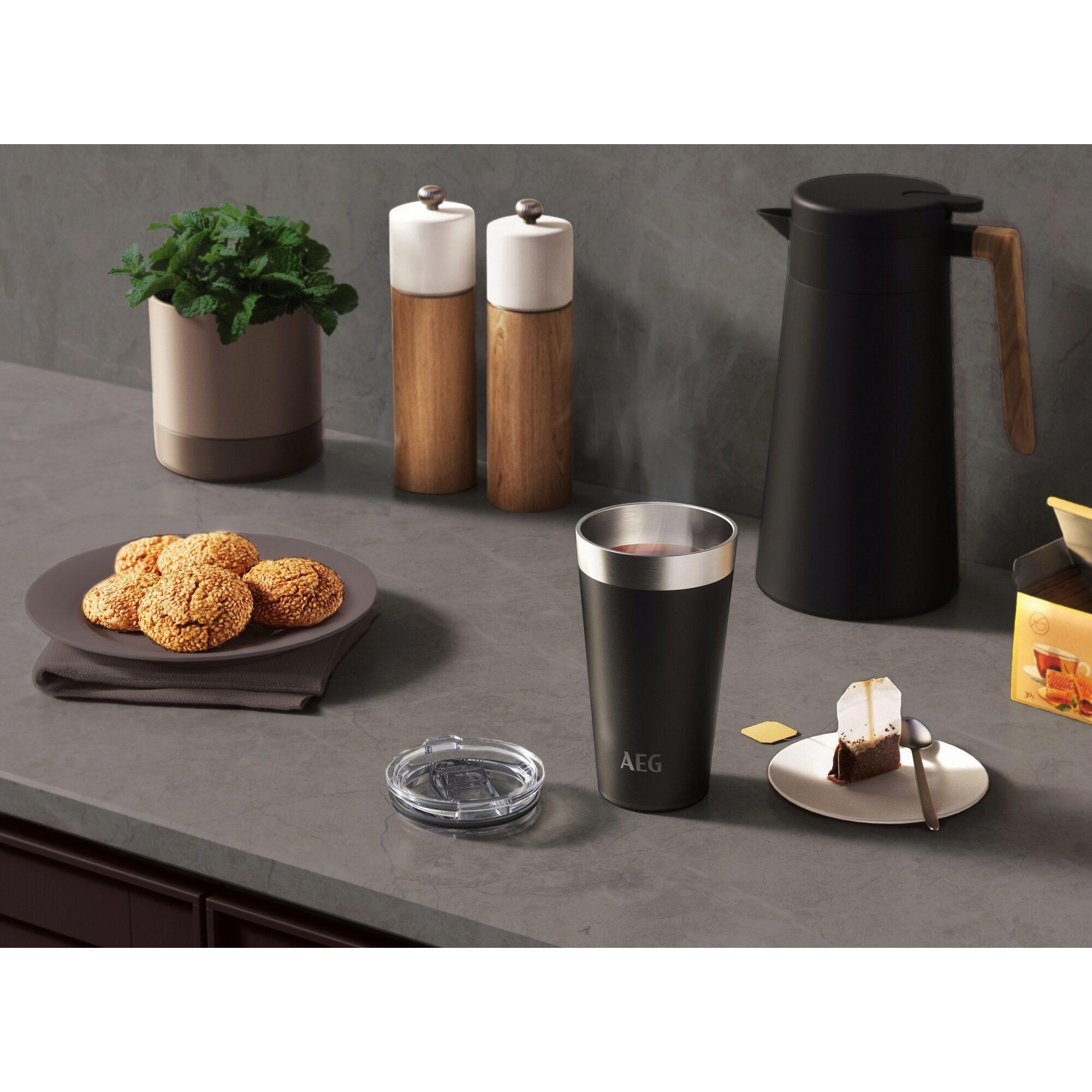 AEG ATHC02 Thermobecher, 0,56 l Fassungsvermögen, Schwarz, Edelstahl