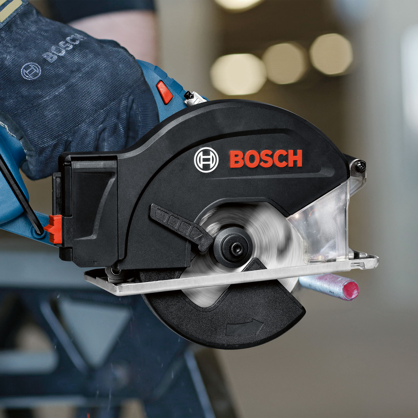Bosch Professional 18V System Akku-Metall Kreissäge GKM 18V-50 ohne Akkus und Ladegerät