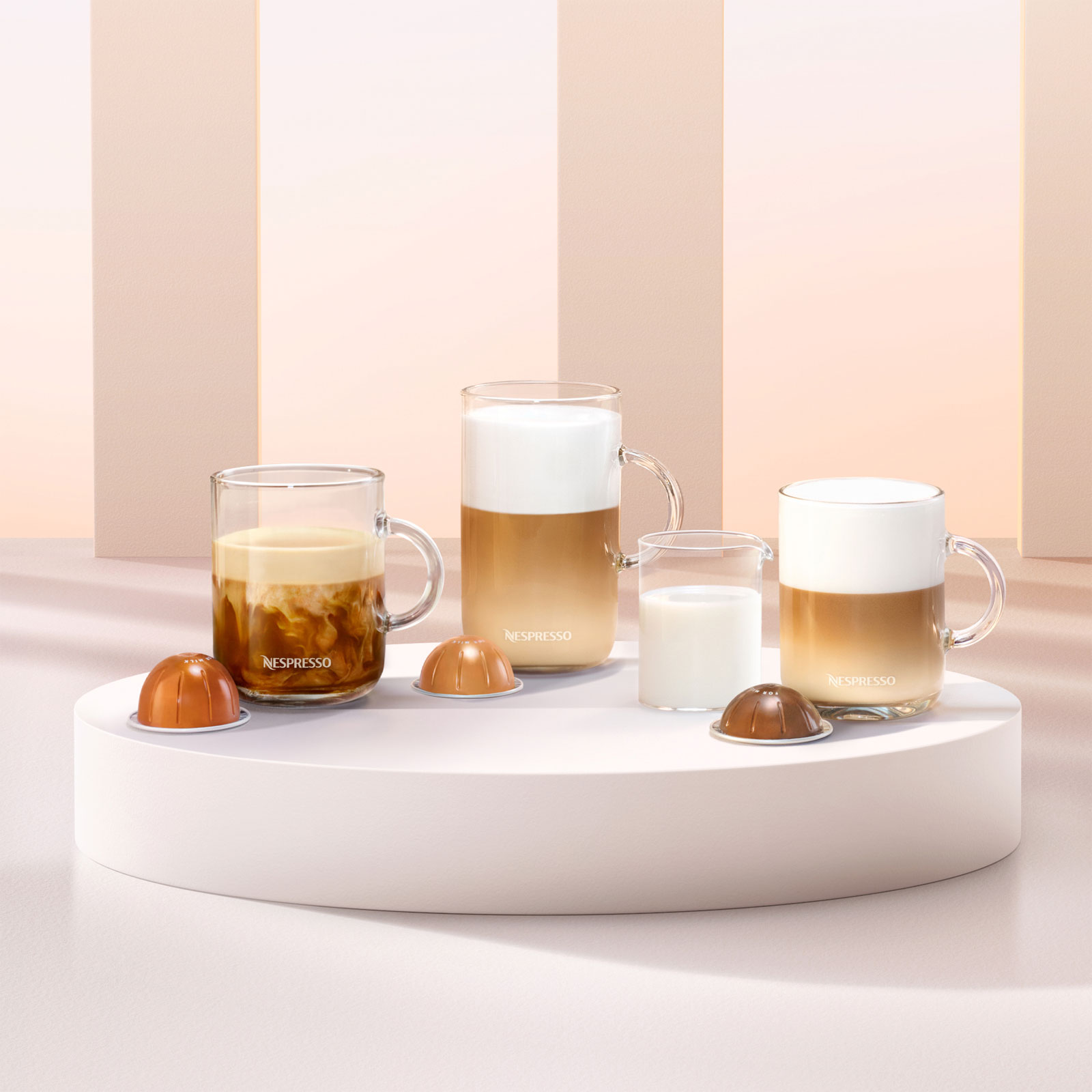 De'Longhi Nespresso-Kapselmaschine Vertuo Next ENV 120.W + Zugabe Aeroccino Milchaufschäumer