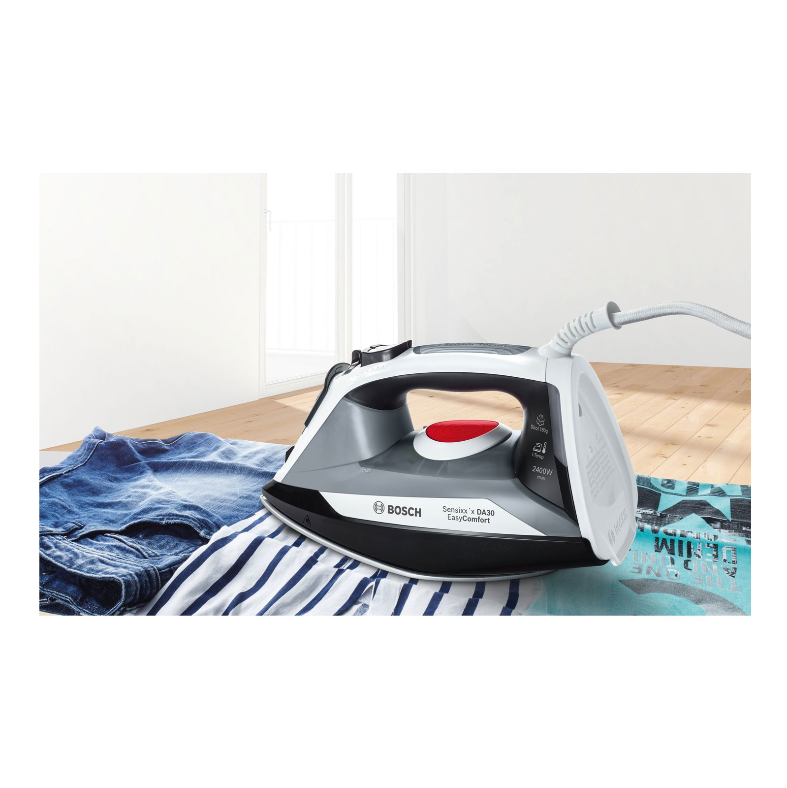 Bosch TDA30EASY Dampfbügeleisen CeraniumGlissèe 2400 W schwarz/weiß