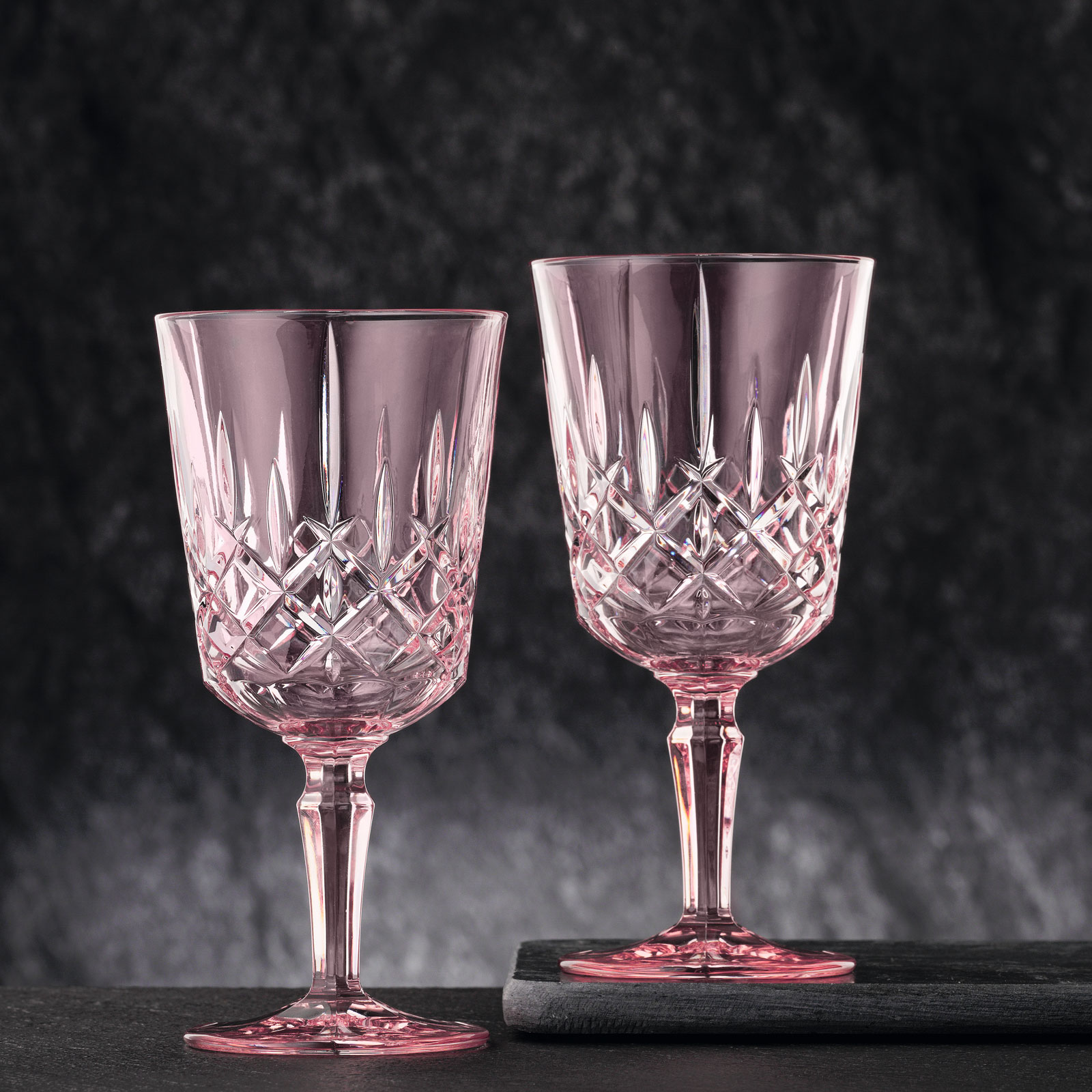 Nachtmann 2-teiliges Weingläser-Set, Cocktailgläser/Weingläser, Kristallglas, 355 ml, Rosé, Noblesse Colors, 105218