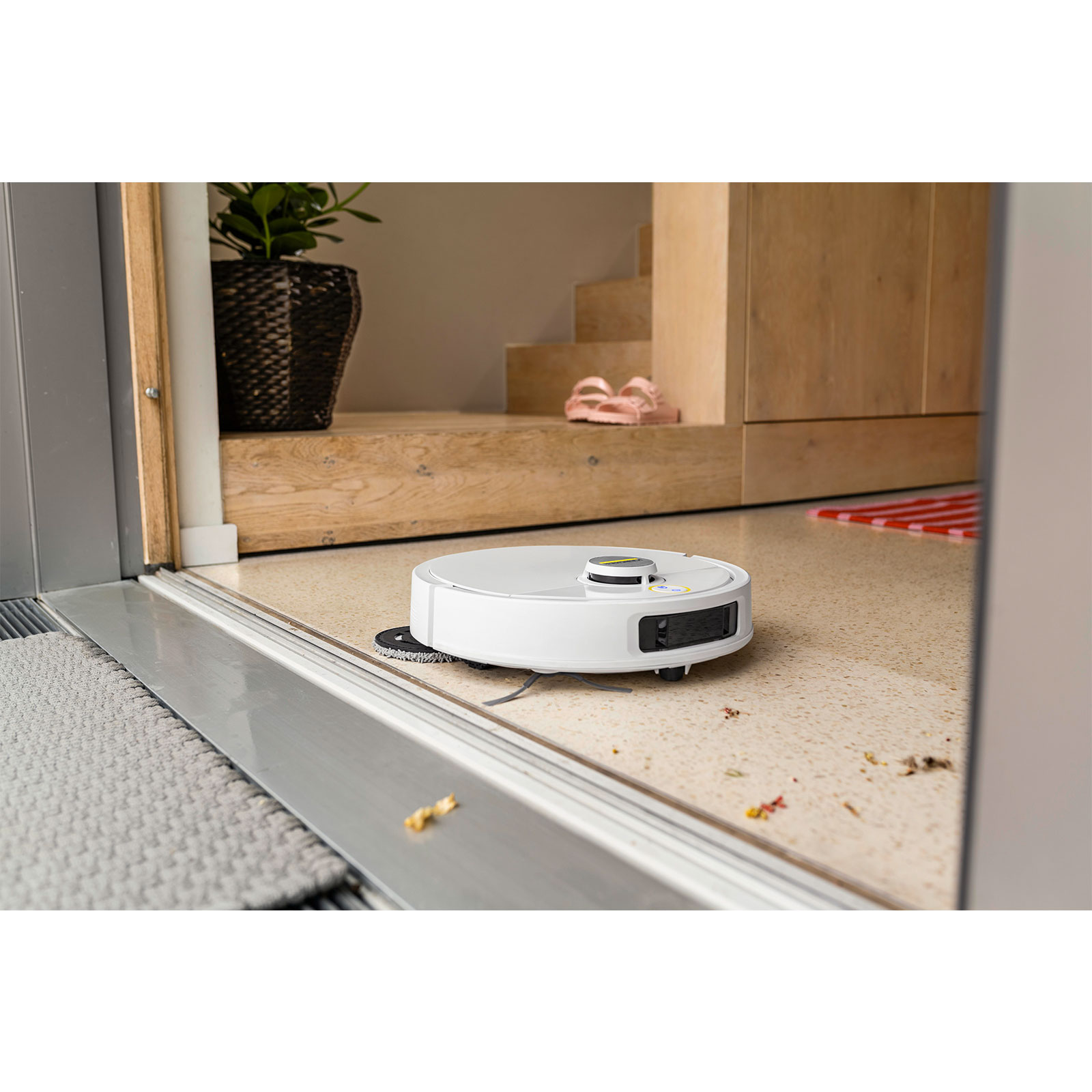 KÄRCHER RVM 4 Comfort Saugroboter mit Wischfunktion
