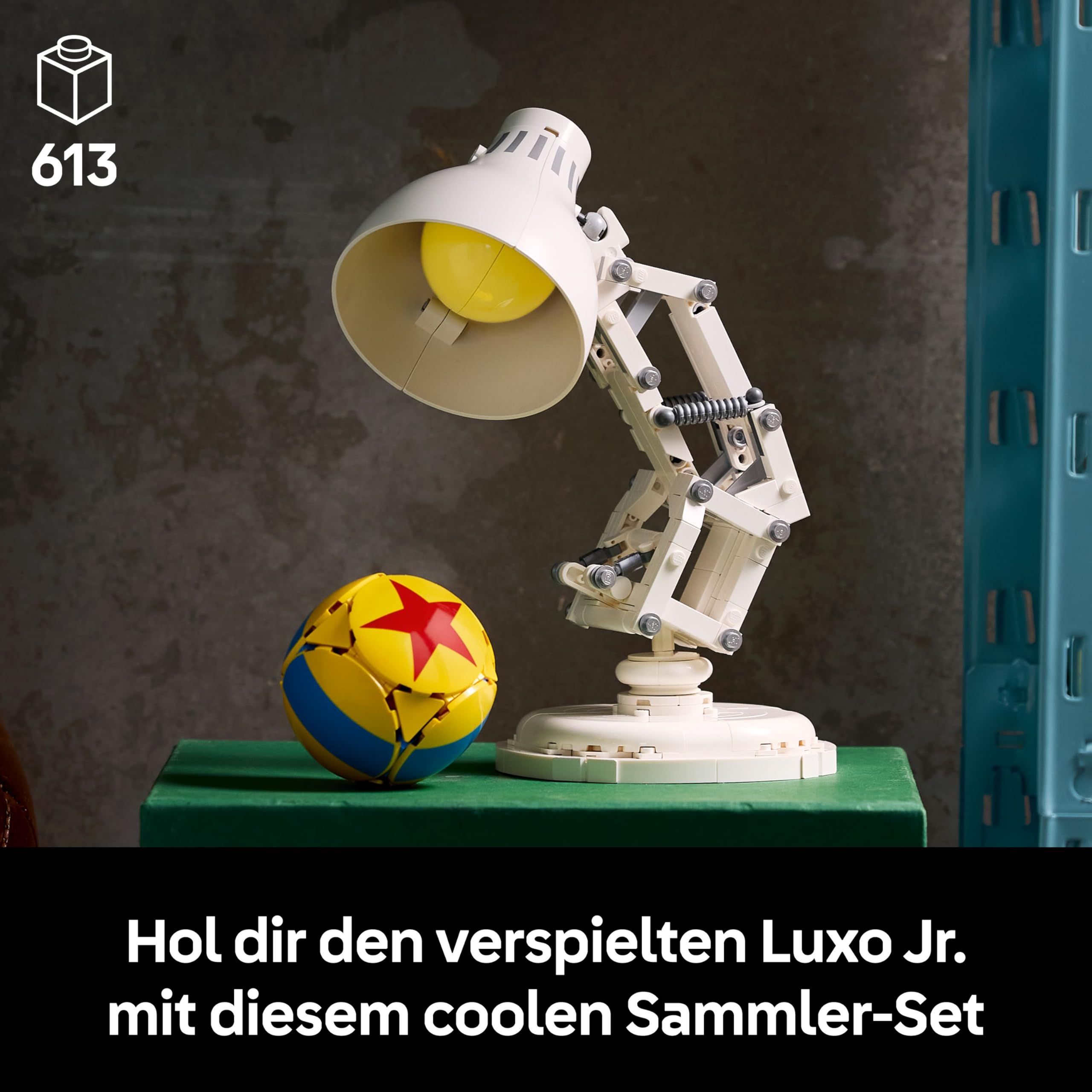 LEGO Ideas | Disney Pixar Set - Spielset mit Schreibtischlampe zum Bauen 21357