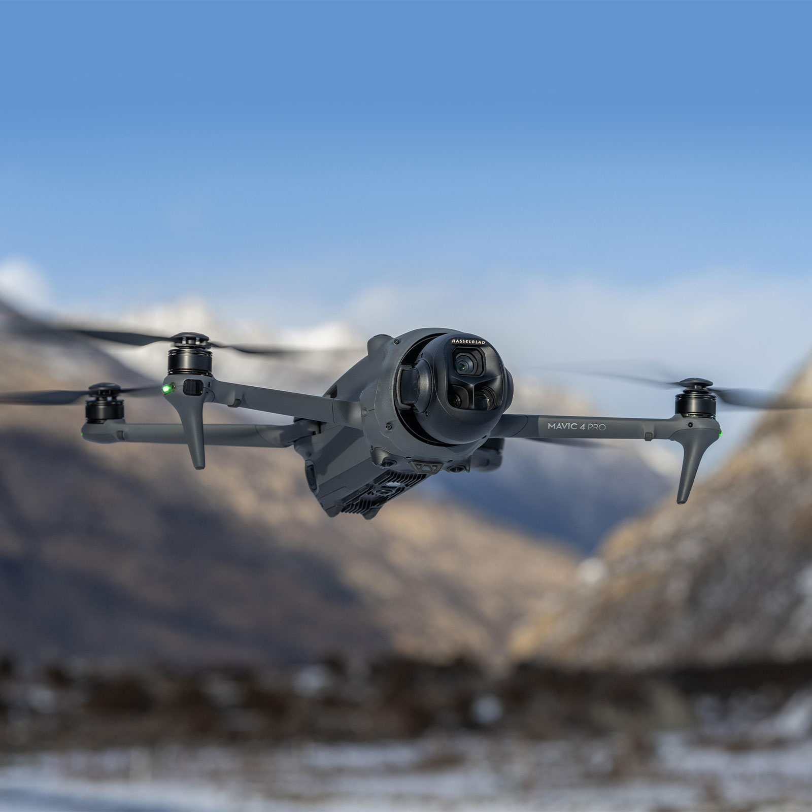 dji Mavic 4 Pro Drohne mit Kamera