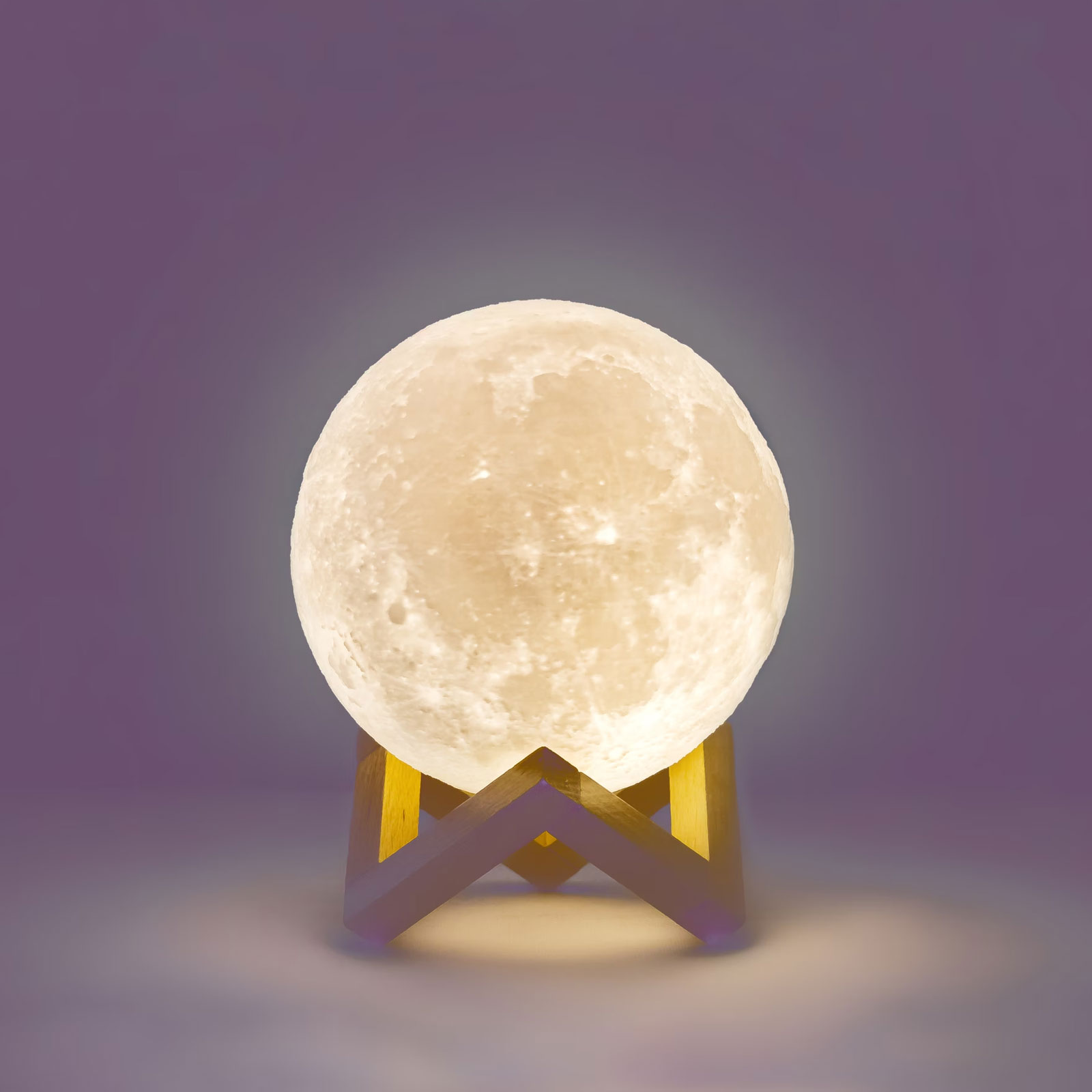 Denver Bluetooth-Lautsprecher mit 3D-Monddesign und Licht