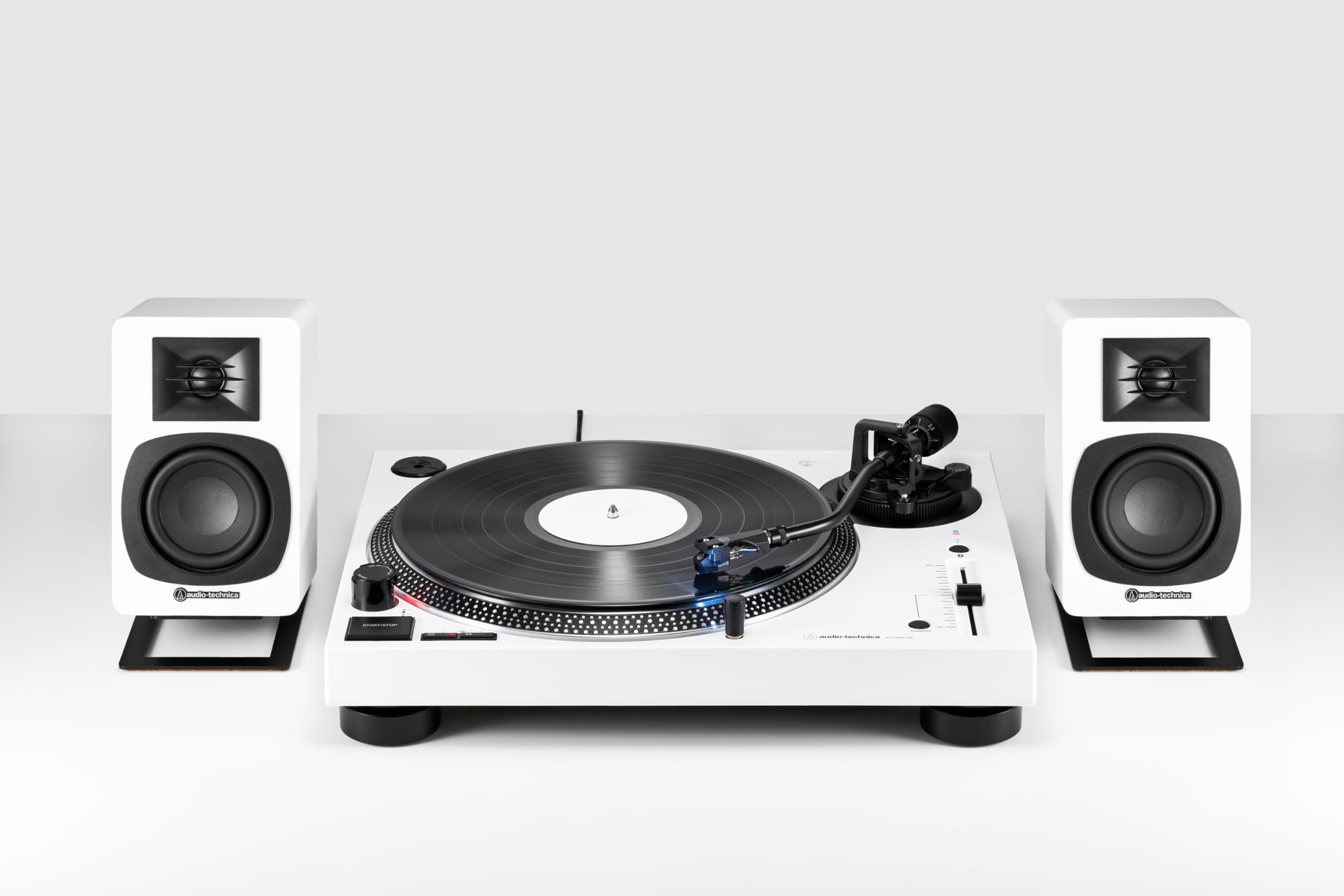 Audio-Technica AT-LP120XBTUSBWH Direktangetriebener Plattenspieler