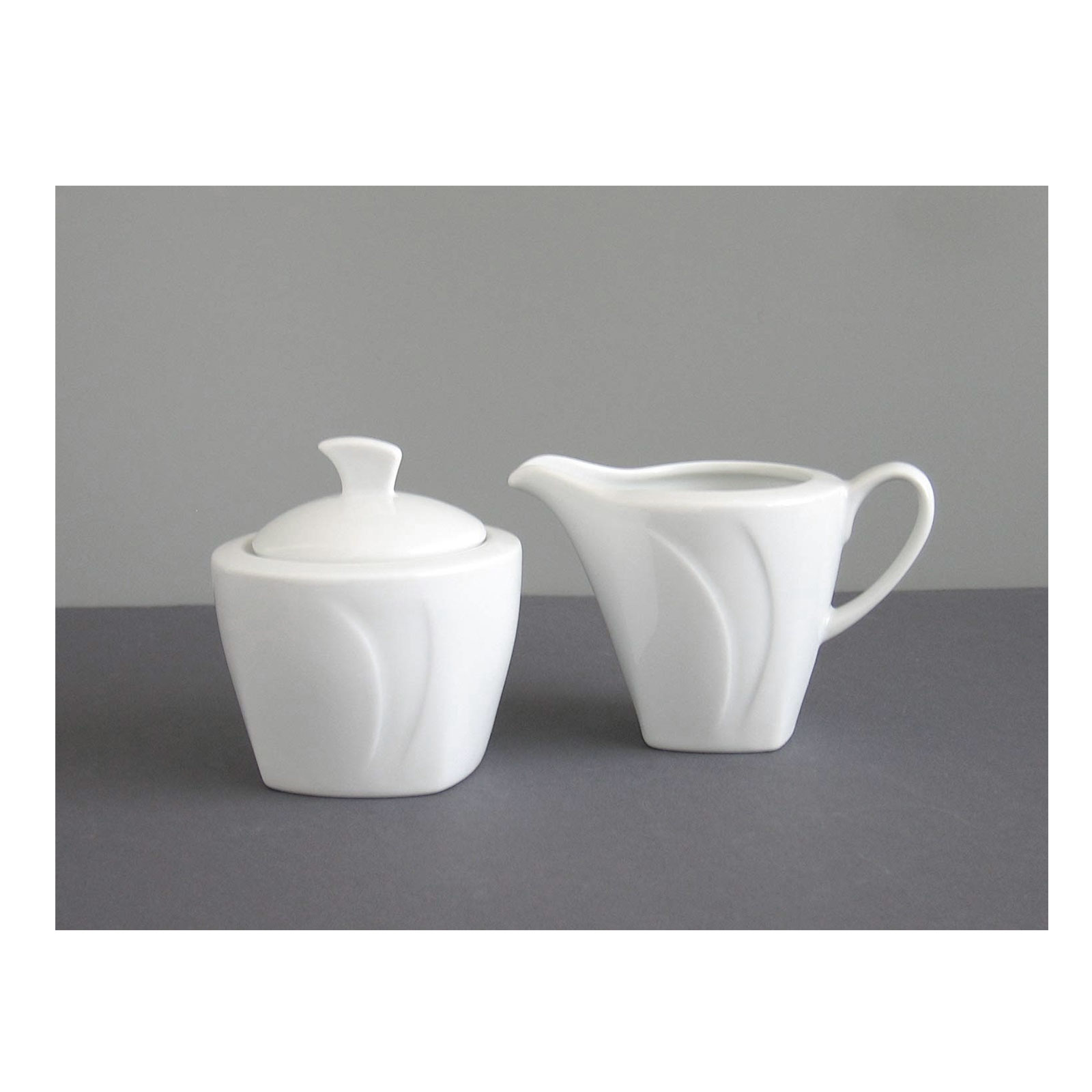 CreaTable, 13163, Serie Celebration weiss, Milch- und Zucker Set 2tlg CreaTable, 13163, Serie Celebration weiss, Milch- und Zucker Set 2tlg