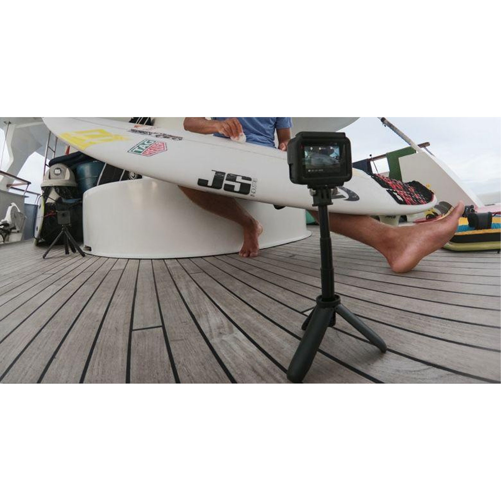 GoPro Shorty + Mini-Verlängerungsstange (Kompatibel mit: HERO12 Black, HERO11 Black, HERO11 Black Mini, HERO10 Black, MAX, HERO9 Black, HERO8 Black, HERO7 Black, HERO6 Black, HERO5 Black,HERO5 Session)