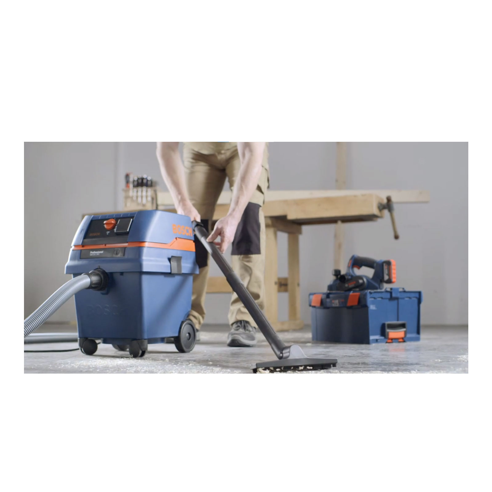 Bosch Professional GAS 25 Nass- und Trockensauger (elektrisch)