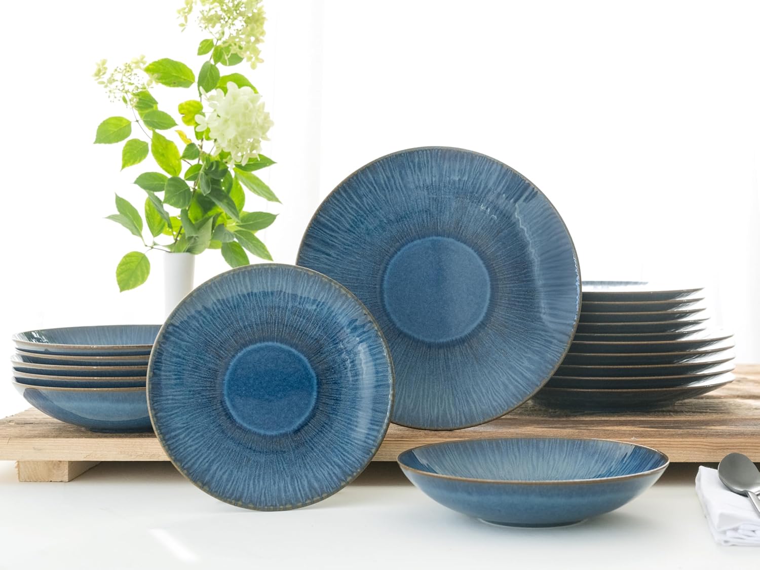 CreaTable, 10591, Serie Sea Breeze Blue, Geschirrset, Teller Set 18 teilig