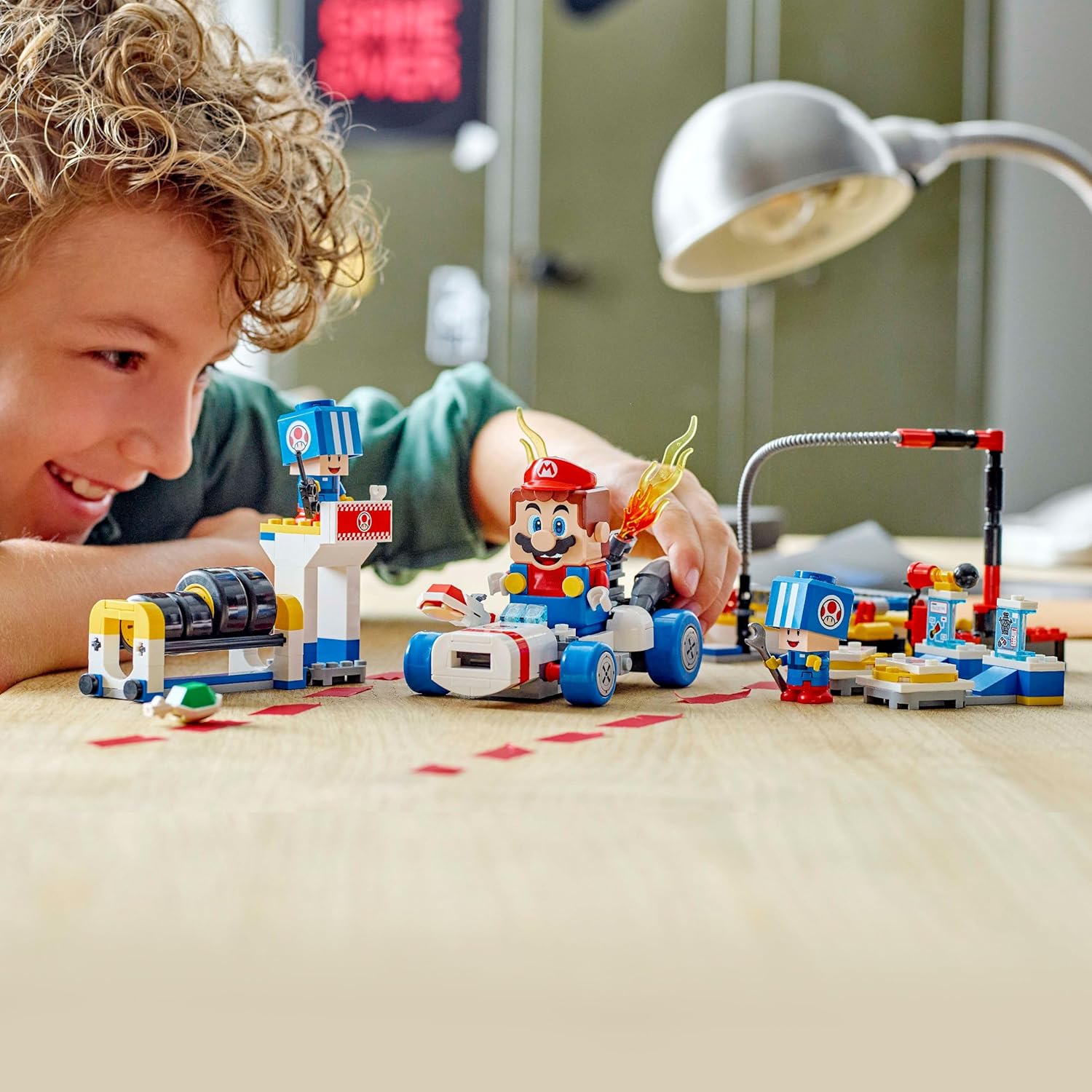 LEGO Super Mario: Mario Kart – Toads Werkstatt 72035