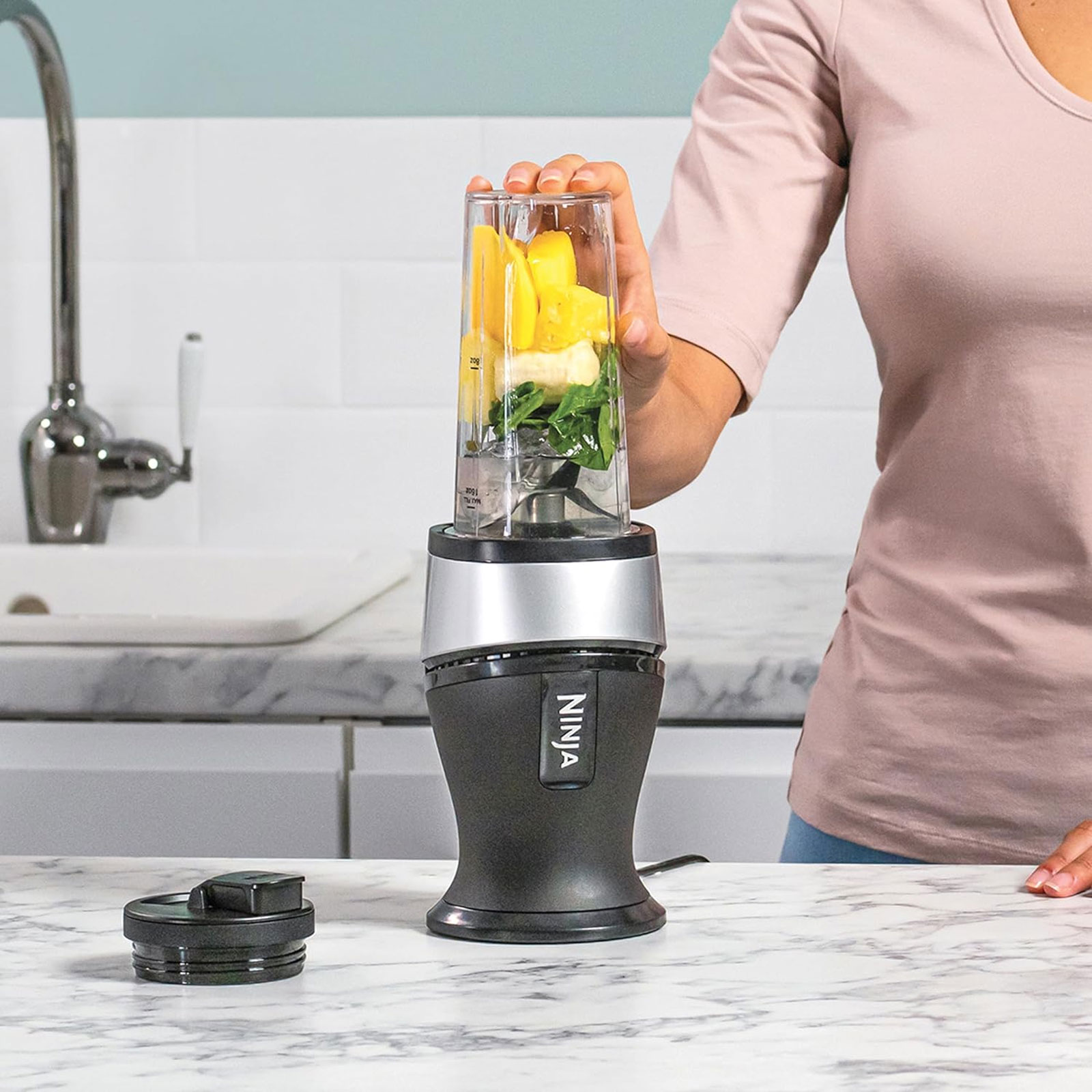 Ninja QB3001EUS Mixer &; Smoothie Maker (Silber/Schwarz)