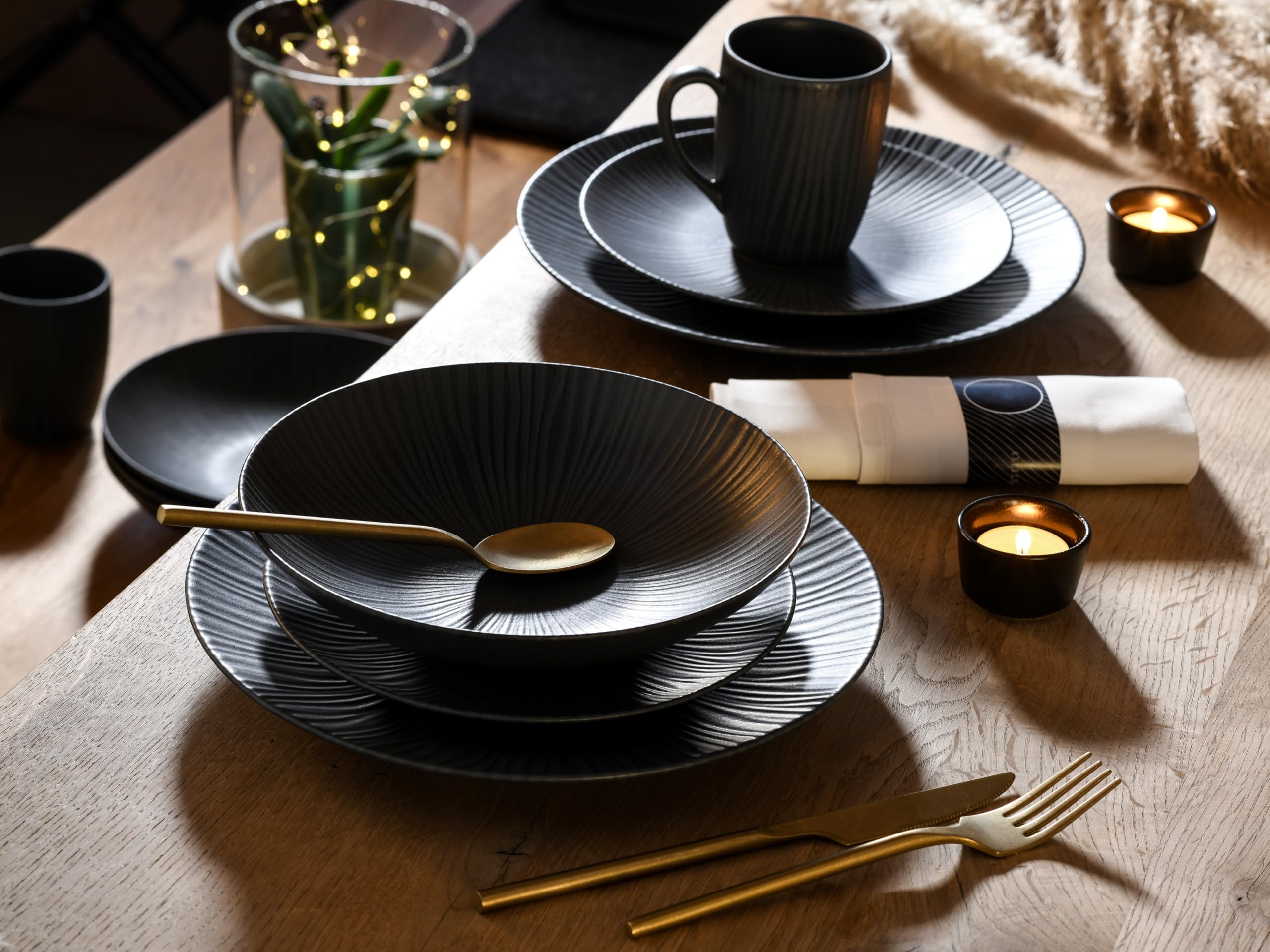CreaTable, 24413, Serie Vesuvio Black, 24-teiliges Geschirrset für 6 Personen