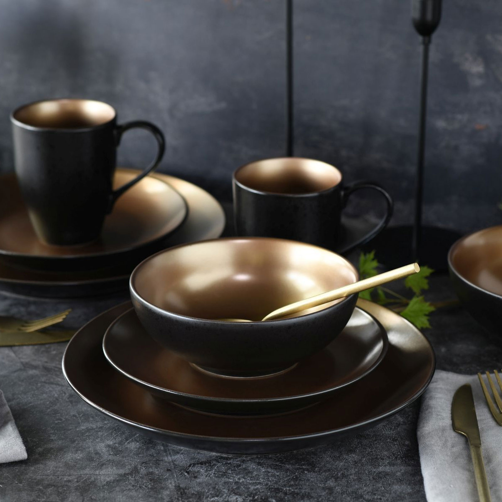 CreaTable, 23598, Serie GLAMOUR - Gold, Geschirrset, Kombiservice 16 teilig
