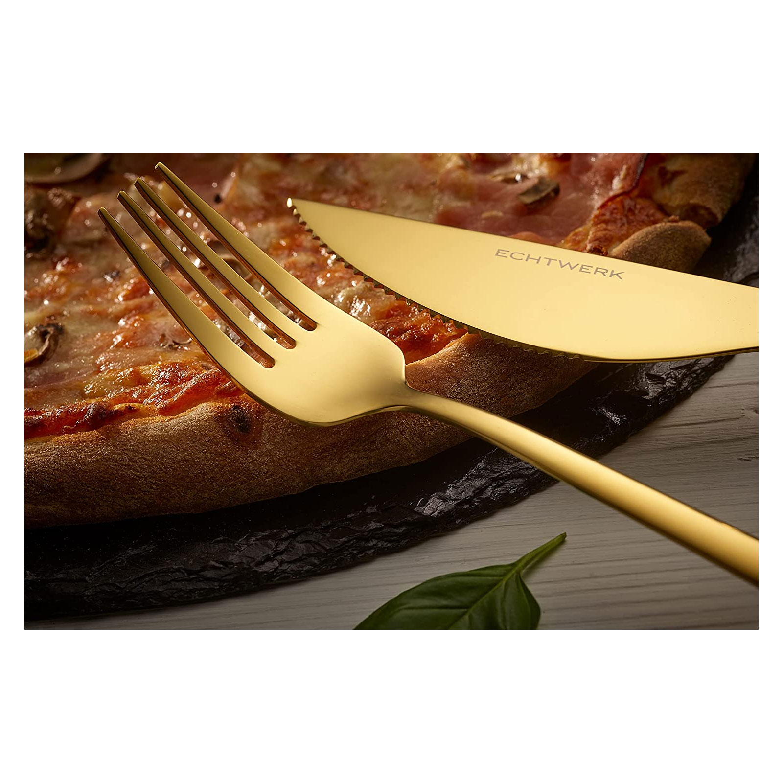 Echtwerk Pizzabesteck-Set, Pizzaset, Steakbesteck, Essbesteck 4-teilig  2 Personen, Mit 2 Pizzamessern und 2 Pizzagabeln aus Edelstahl Echtwerk Pizzabesteck-Set, Pizzaset, Steakbesteck, Essbesteck 4-teilig  2 Personen, Mit 2 Pizzamessern und 2 Pizzagabeln aus Edelstahl