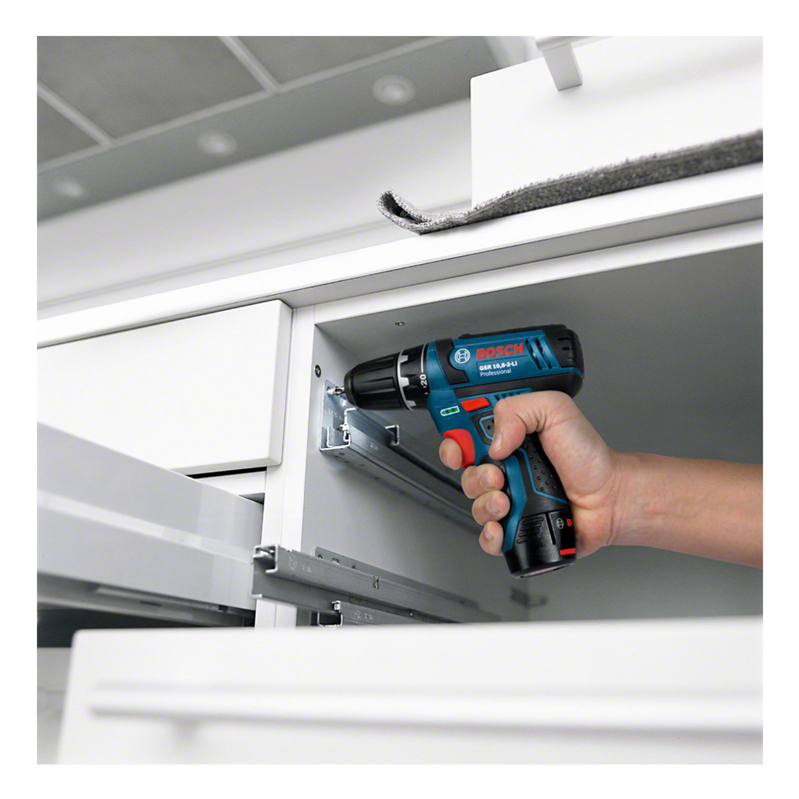 Bosch Professional GSB 12V-15 Set Schlagbohrschrauber (Akku)