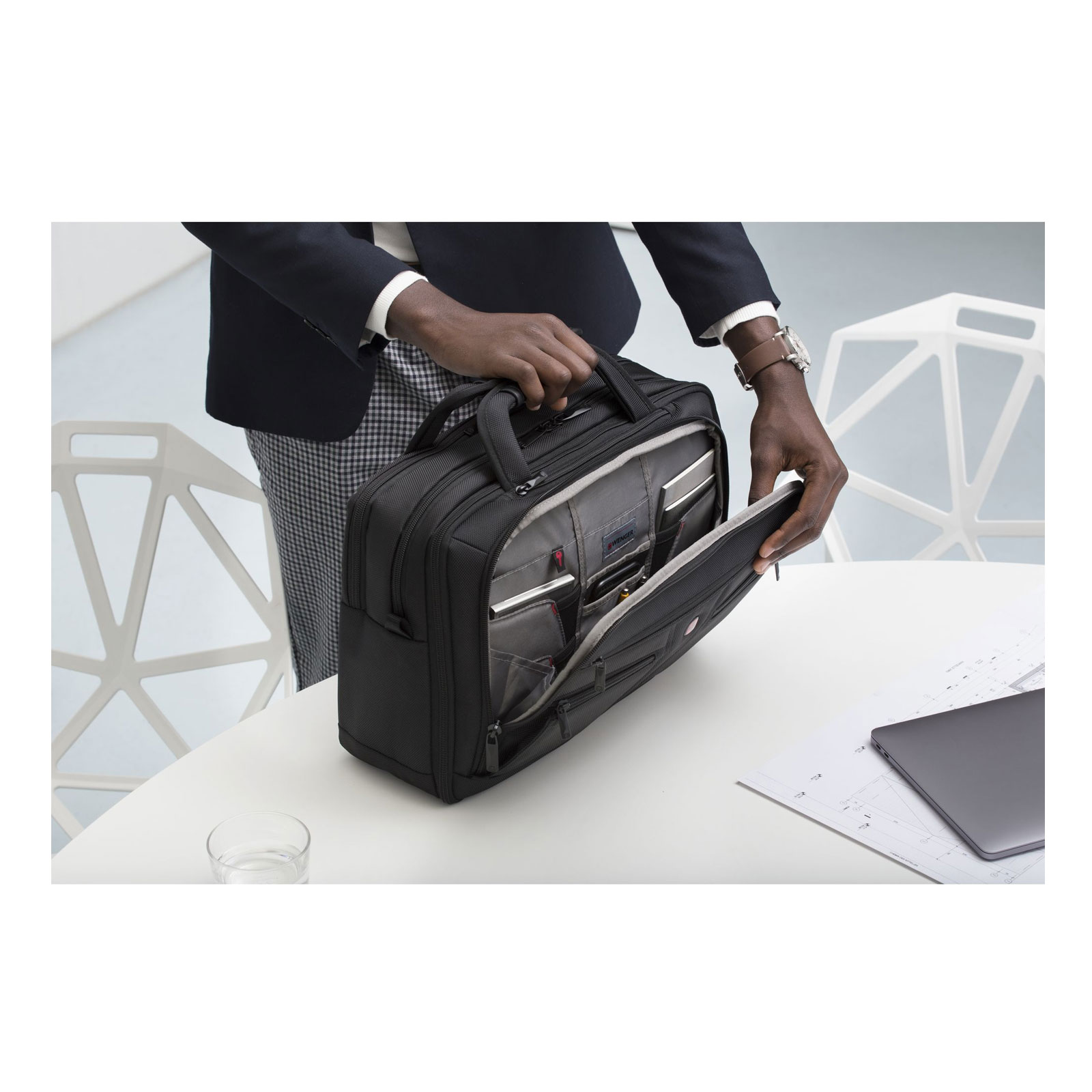Wenger 606465 BC Star Expandable Laptop Brief