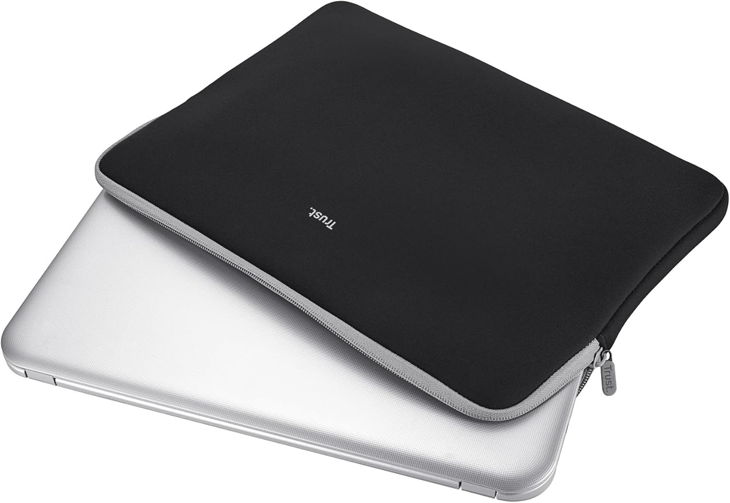 TRUST Primo Soft Sleeve for 15.6" Laptops - black