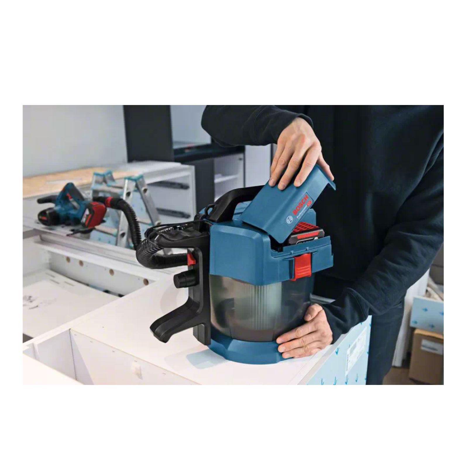 Bosch Professional GAS 18V-10 L Nass- und Trockensauger (Akku)