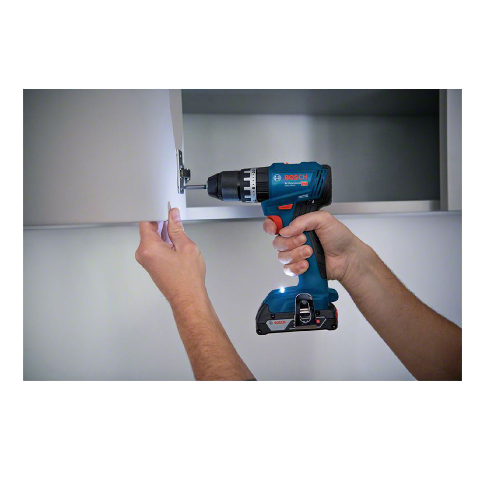 Bosch Professional PB_ON GSB 18V-45 2x2,0Ah; L-BOXX