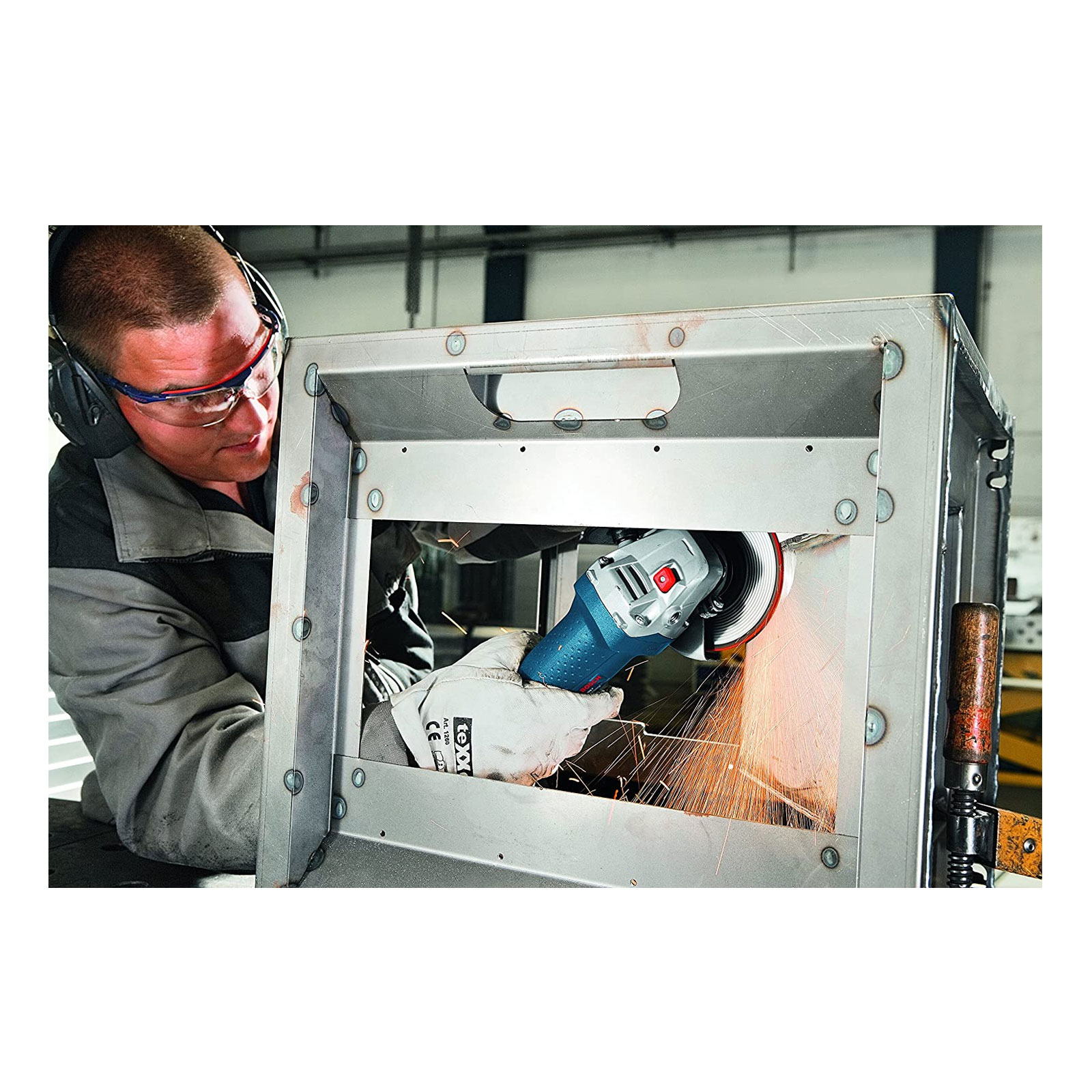 Bosch Professional GWS 7-125 (C) Elektrischer Winkelschleifer Bosch Professional GWS 7-125 (C) Elektrischer Winkelschleifer