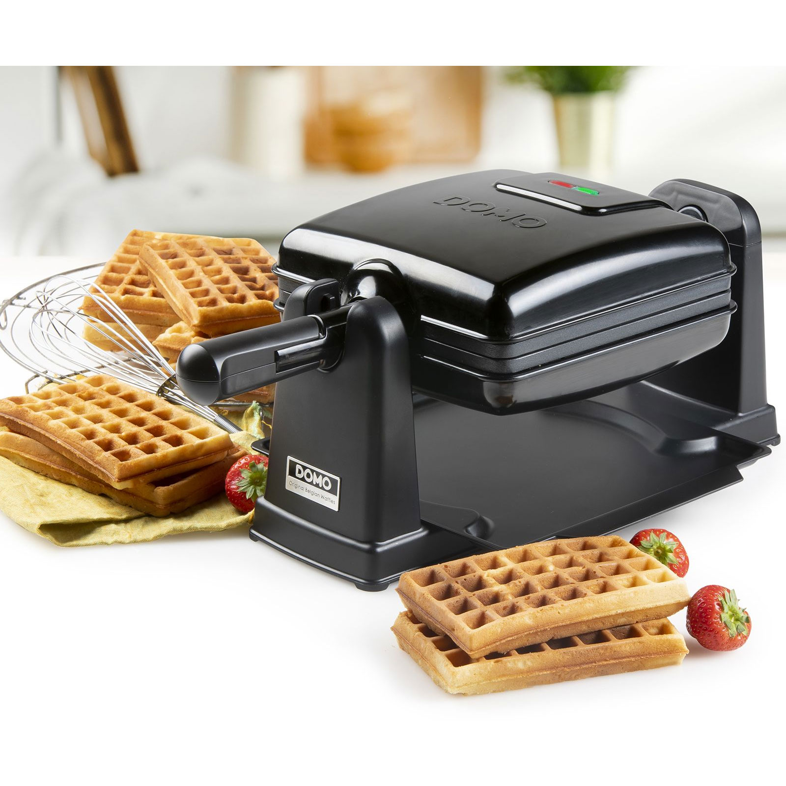 Domo Rotierendes Waffeleisen DO9224W Domo Rotierendes Waffeleisen DO9224W