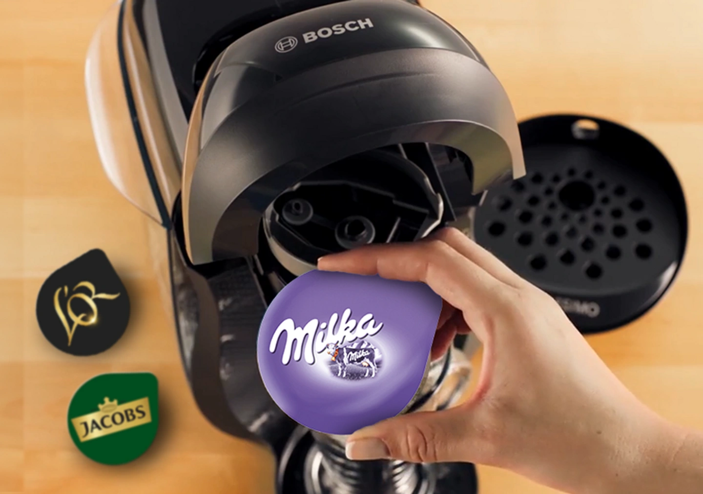 C21325720_JDE_TASSIMO_DTC_Compatible Pods_Resize_Static_960x675