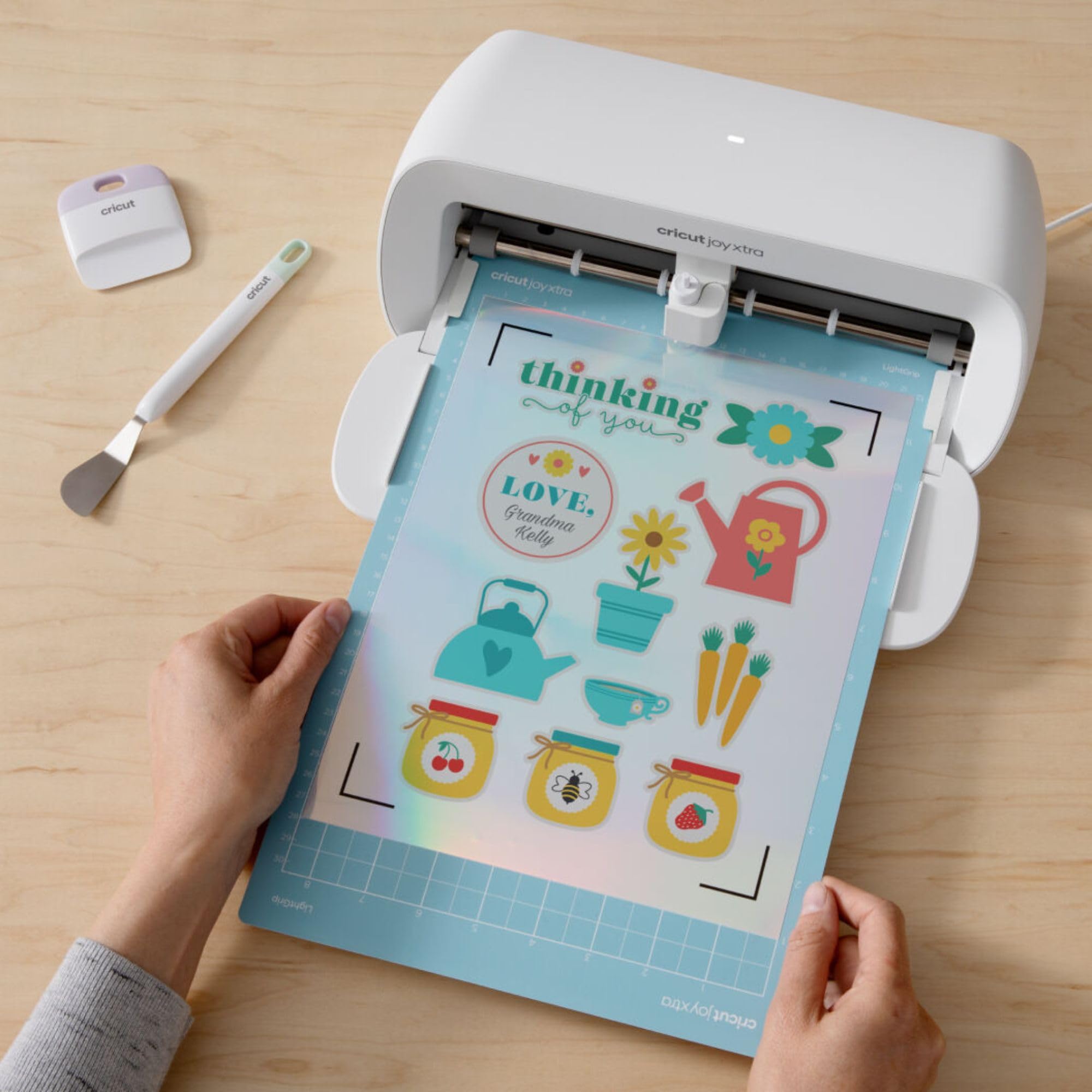 Cricut Joy Xtra Starter Bundle Schneidemaschine