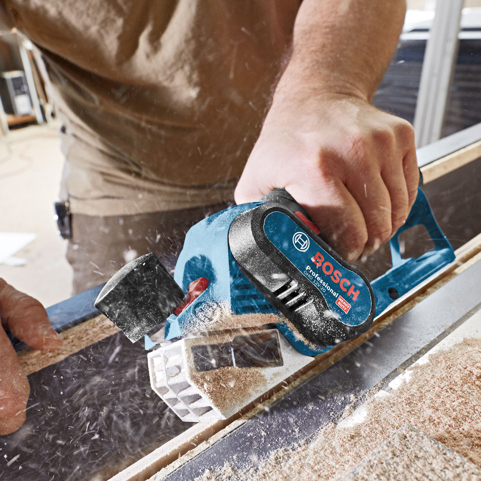Bosch Professional GHO 12V-20 Hobel (Akku)