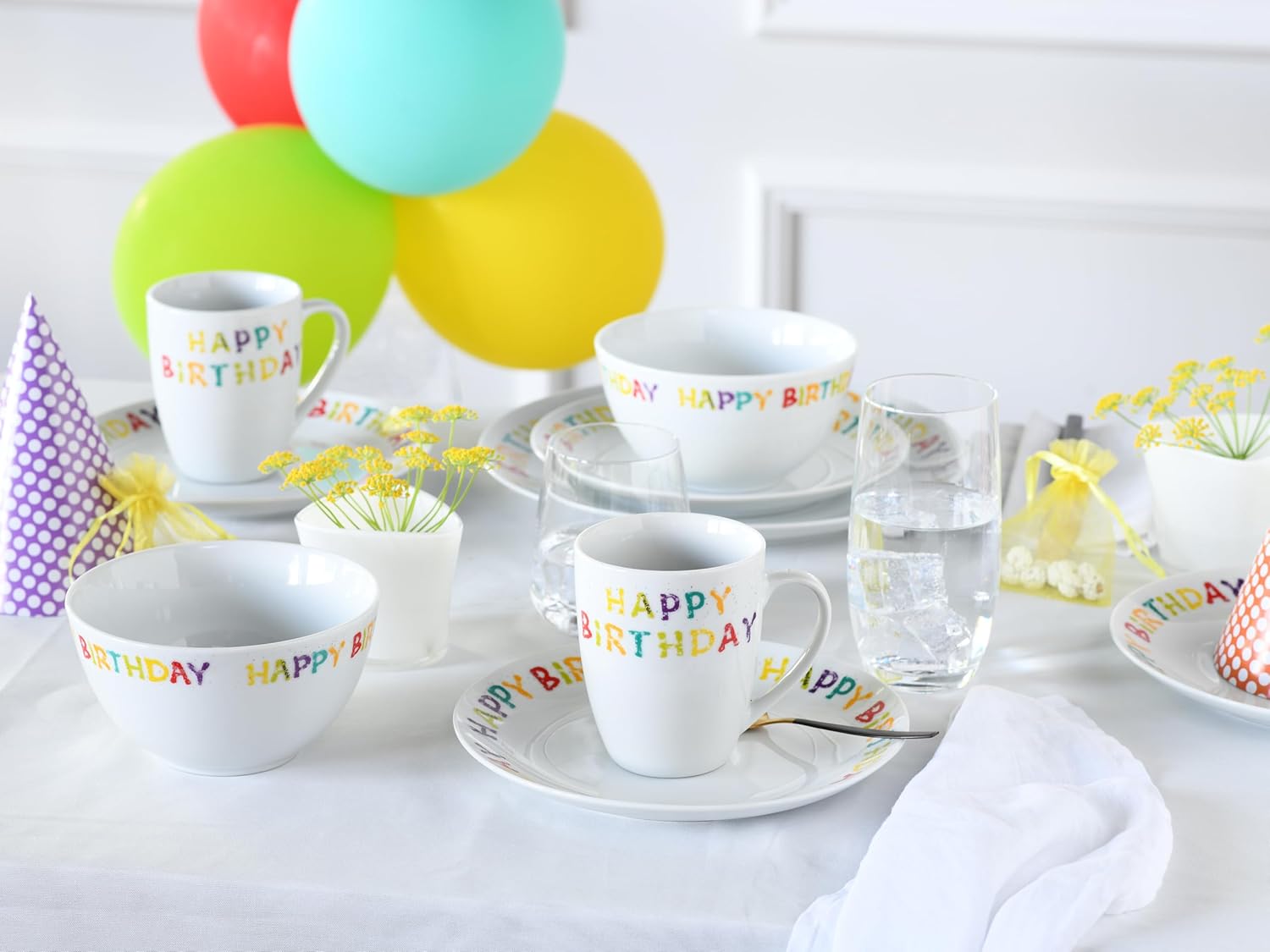 CreaTable, 24168, Serie Happy Birthday, 10-teiliges Geschirrset, Kombiservice aus Porzellan