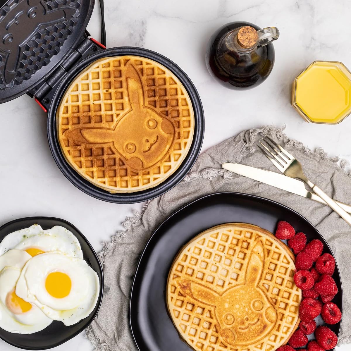 Pokémon Pikachu Waffeleisen – Antihaft Waffle Maker für Frühstück & Snacks