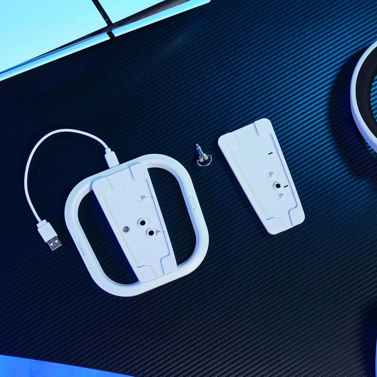 Trust GXT 229 Vertikaler LED-Ständer für PS5, Weiß, Standardlieferumfang des Herstellers, Bedienungsanleitung