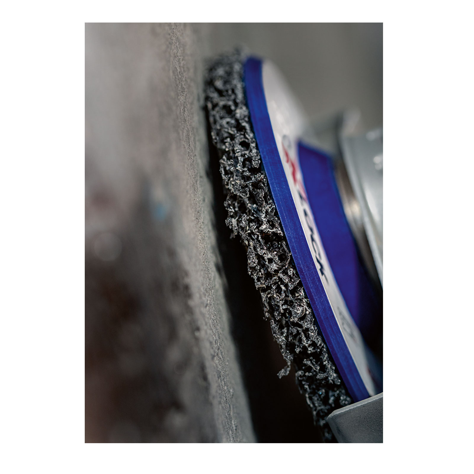 Bosch Professional X-LOCK Grobreinigungsscheibe N377, 125mm Schleifscheibe