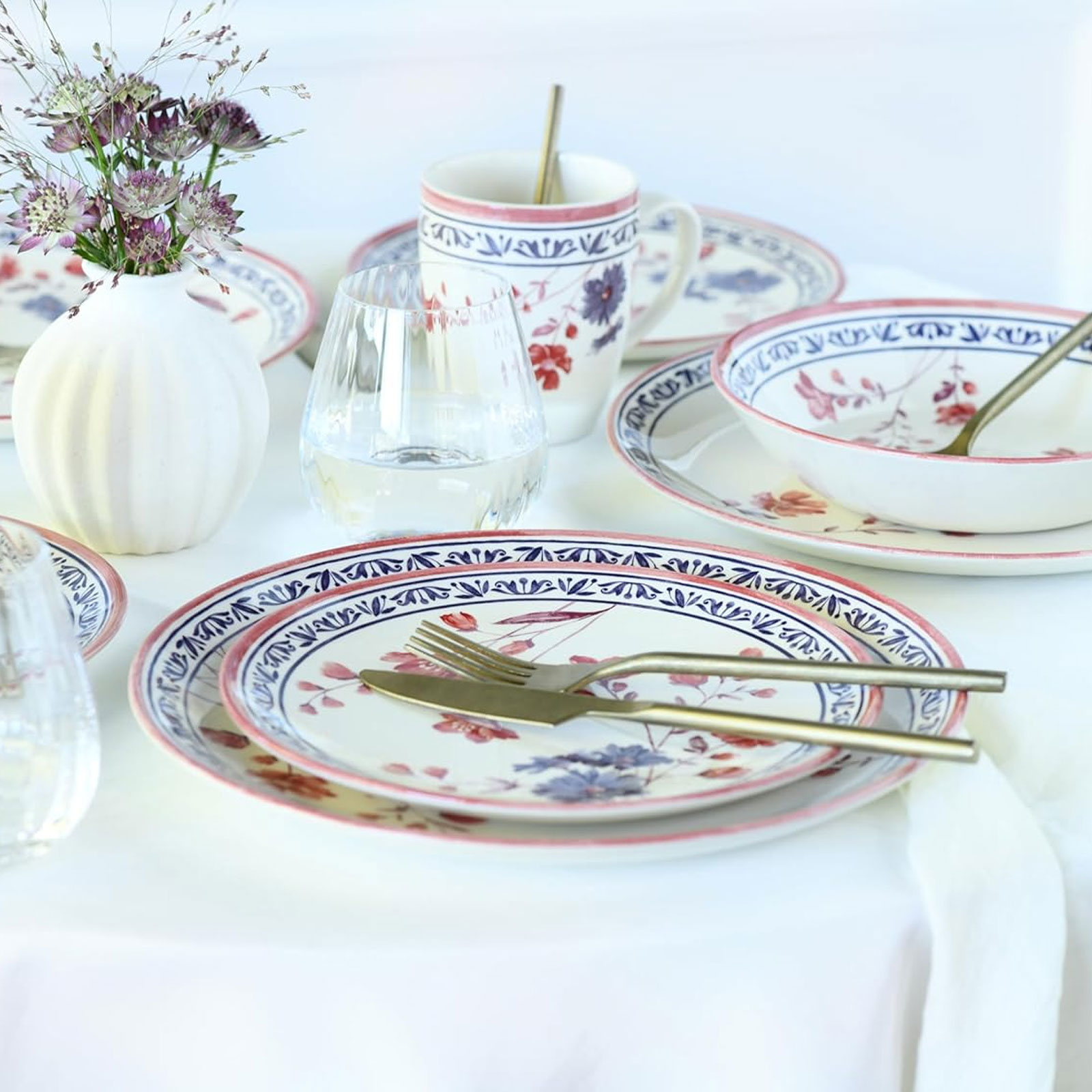 CreaTable, 24017, Serie Cottage, 16-teiliges Geschirrset, Kombiservice aus Steingut, spülmaschinen- und mikrowellengeeignet, Qualitätsproduktion