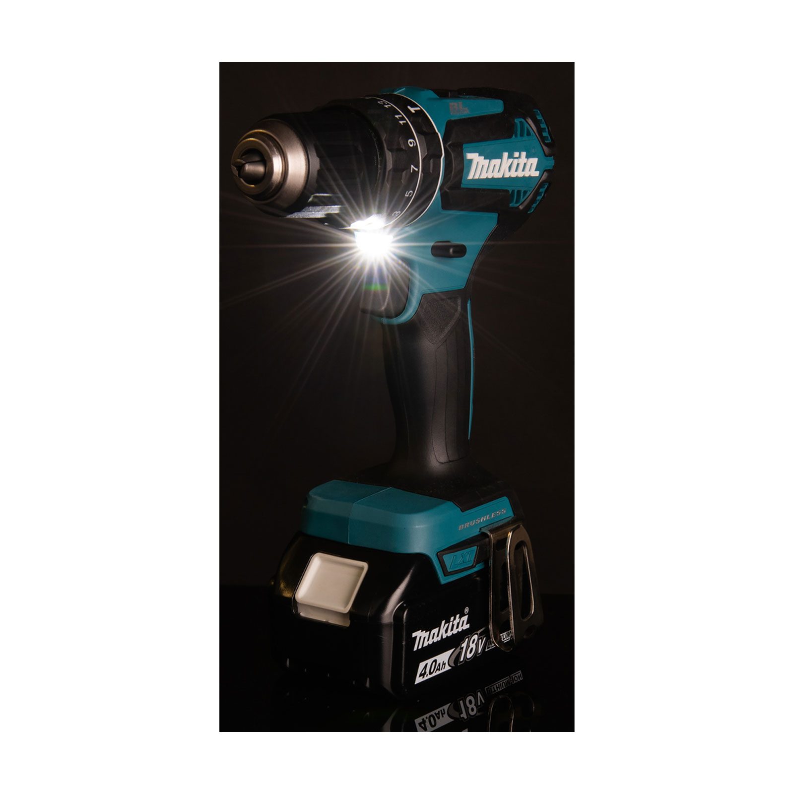 Makita Akku-Schlagbohrschrauber 18V / 5,0 Ah, 2 Akkus + Ladegerät im MAKPAC DHP485RTJ