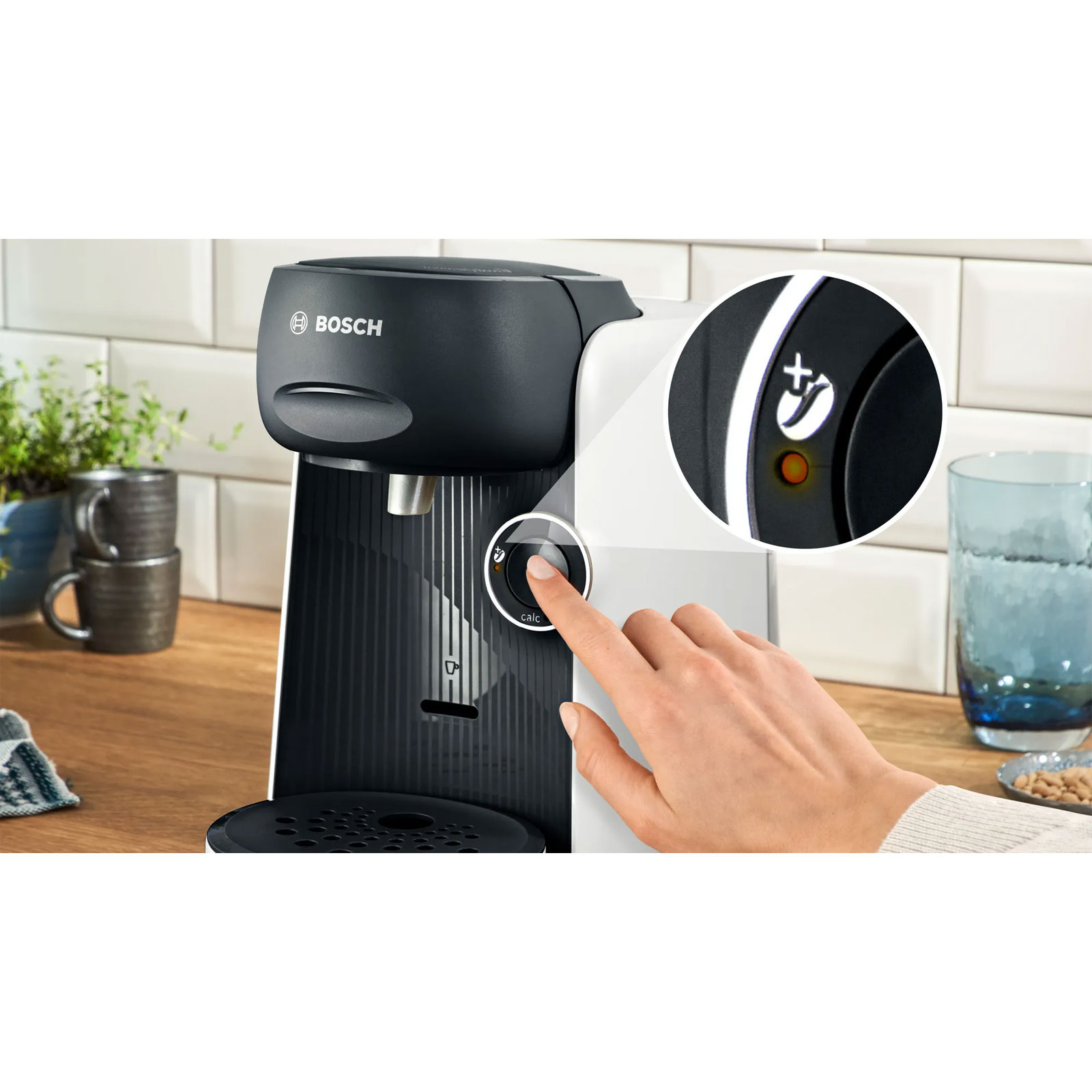 Bosch TAS164E Kapselmaschine 0,7 l Wassertank Intellibrew IntensityBoost