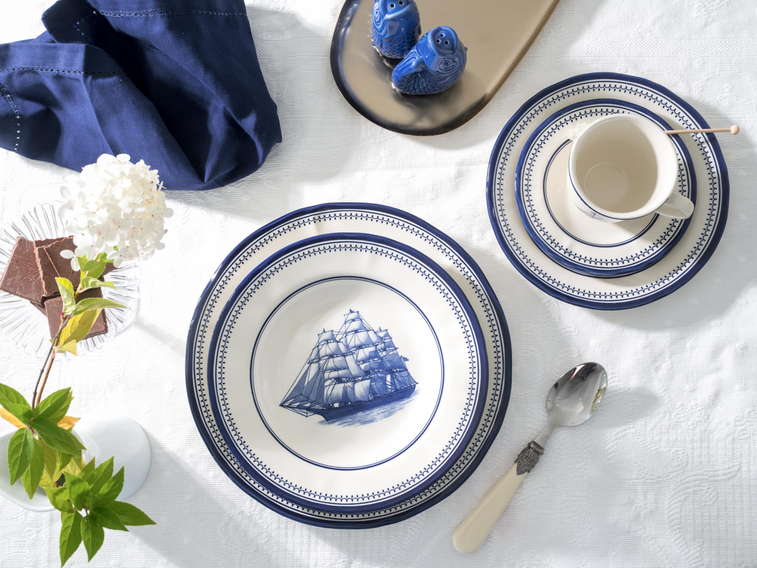 CreaTable, 24486, Serie Segelschiff Blau, 30-teiliges Geschirrset für 6 Personen
