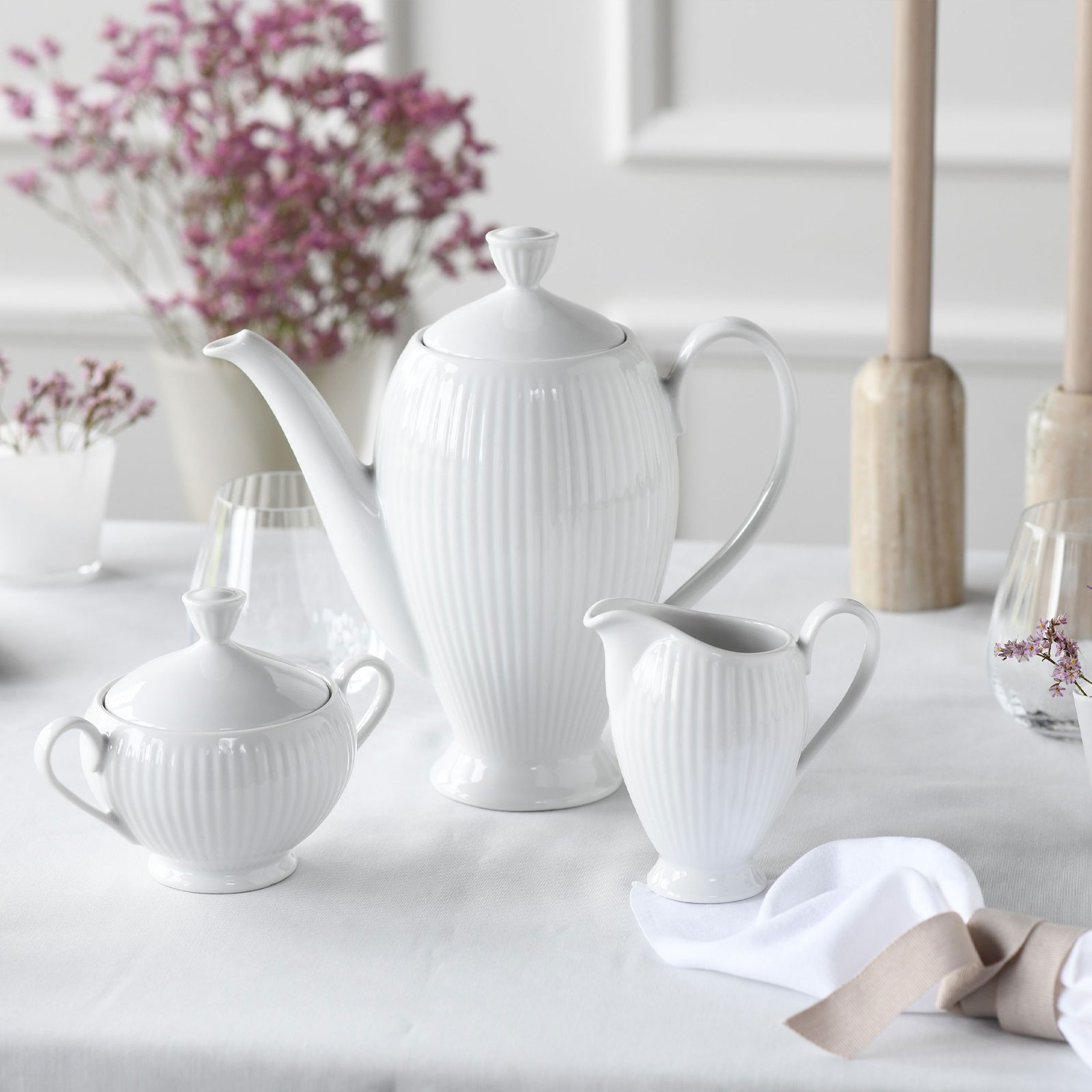 CreaTable, 21881, Serie Valencia, 3-teiliges Geschirrset, Kaffeegarnitur aus Porzellan