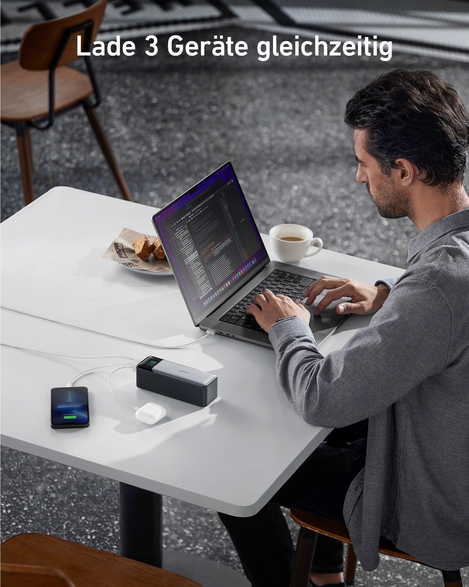 Anker 737 PowerCore Powerbank (24,000mAh, 140W)