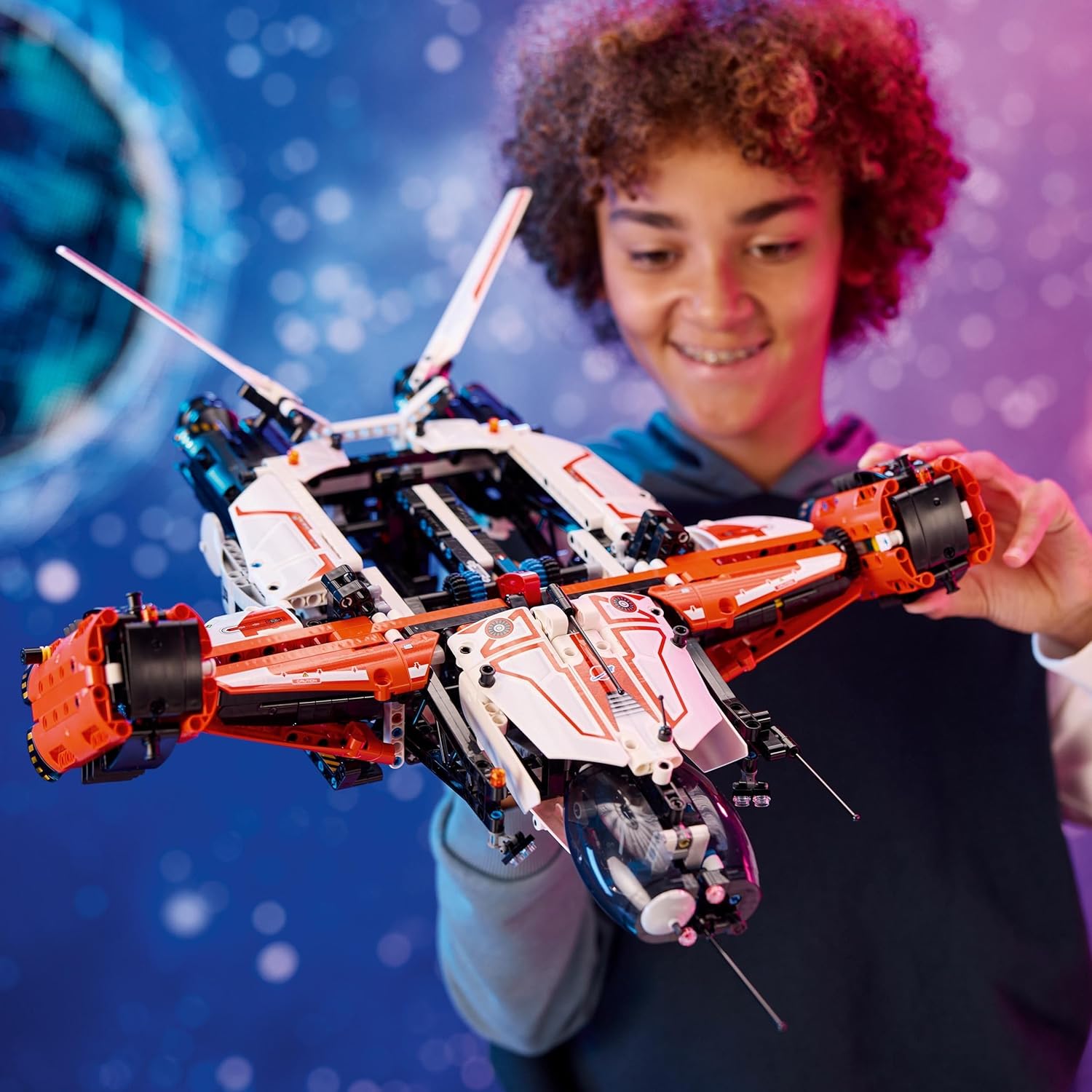 LEGO Technic VTOL-Schwerlastraumfrachter LT81 42181