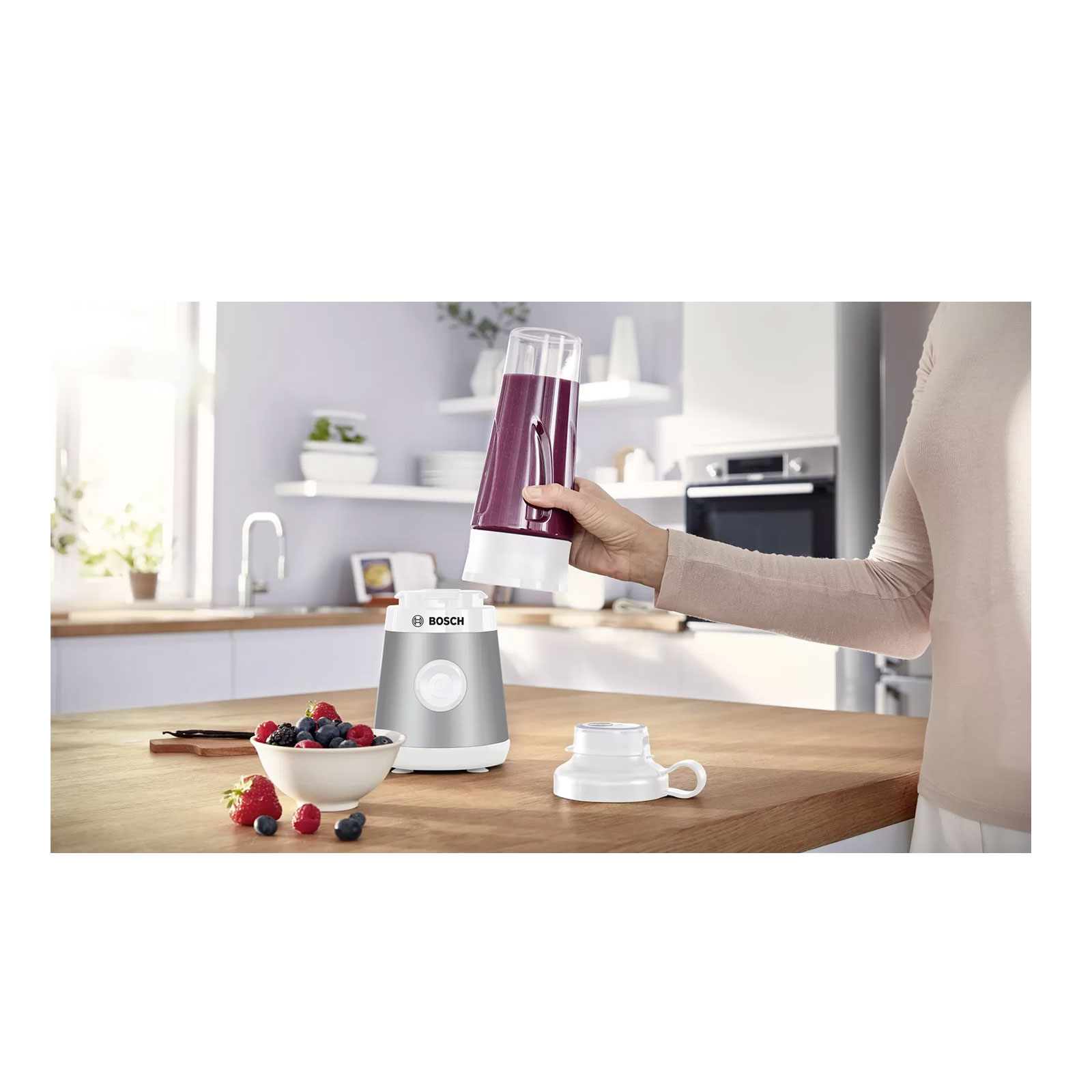 Bosch MMB2111T Standmixer + Bosch MMZBT01B ToGo-Flasche