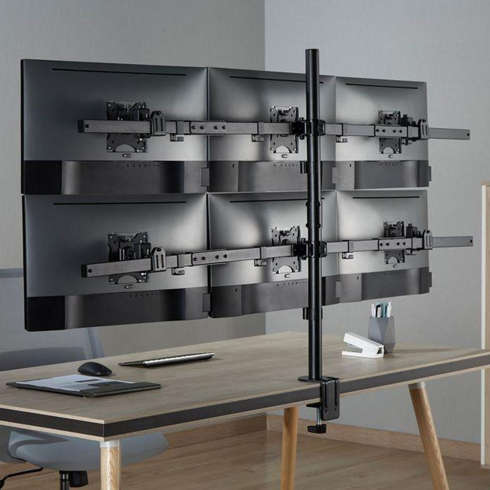 Equip 17"-32" Schwenkbare 6-Monitor-Schreibtischhalterung, Schwarz Equip 17"-32" Schwenkbare 6-Monitor-Schreibtischhalterung, Schwarz