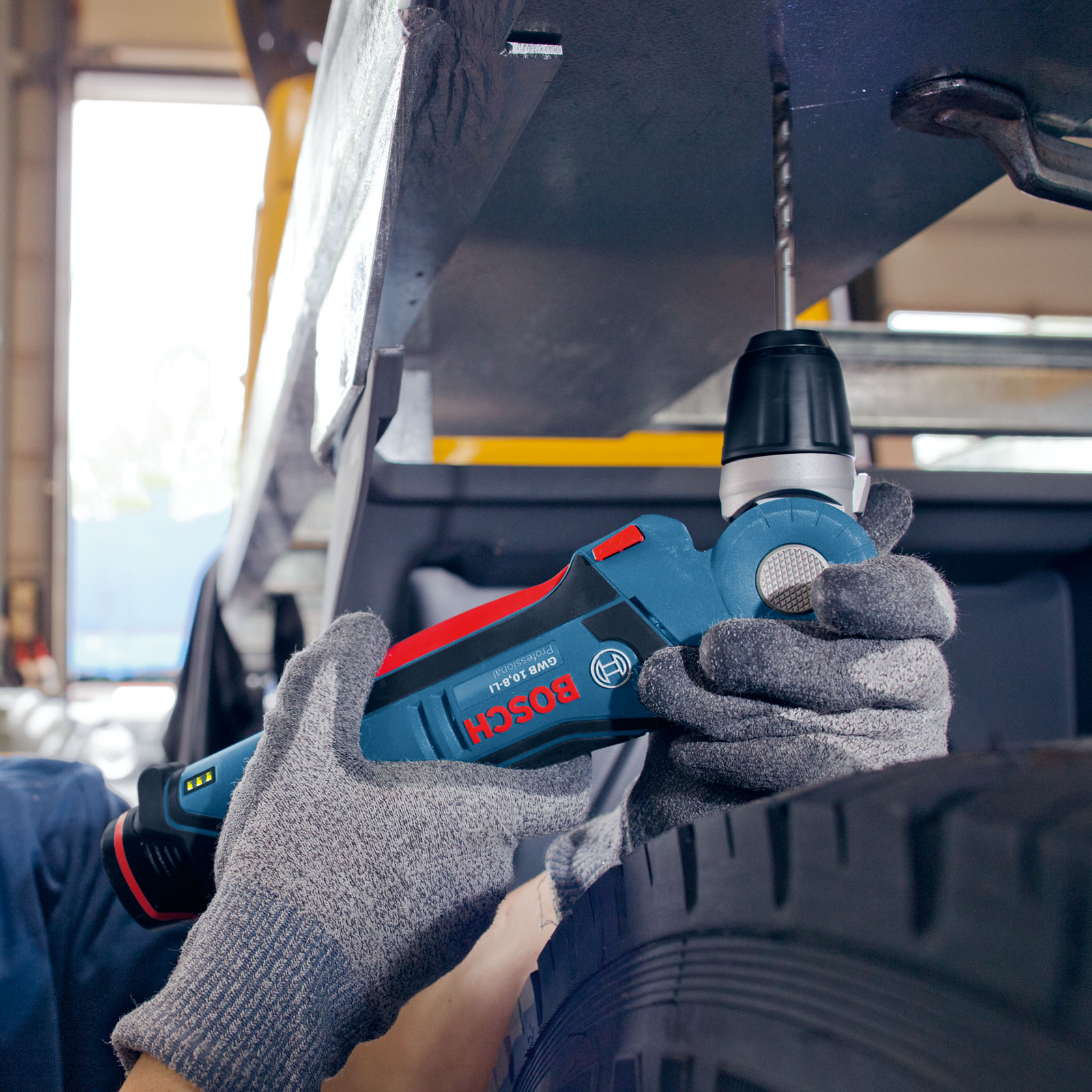 Bosch Professional Akku-Winkelbohrmaschine GWB 12V-10, Solo Version ohne Akku und Ladegeraet