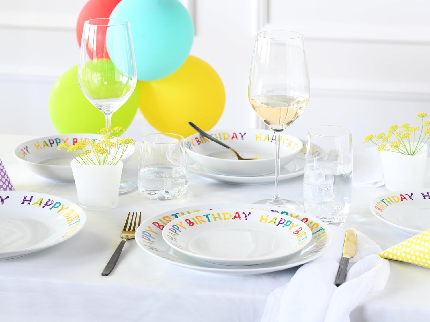CreaTable, 24169, Serie Happy Birthday, 12-teiliges Geschirrset, Teller Set aus Porzellan
